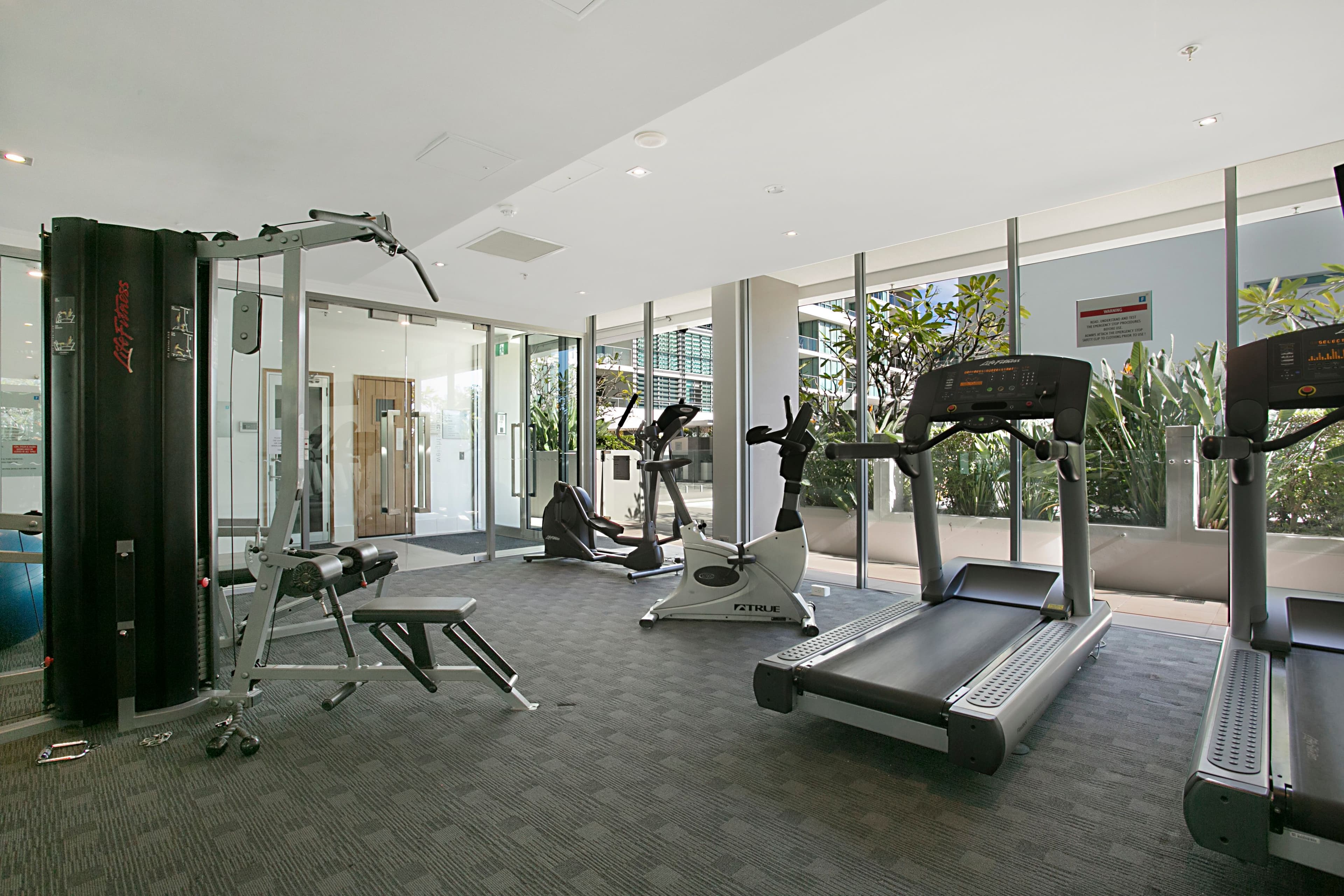 2204 'Freshwater Point' 33 T E Peters Drive, Broadbeach Waters QLD 4218, Broadbeach Waters - Thumbnail 7