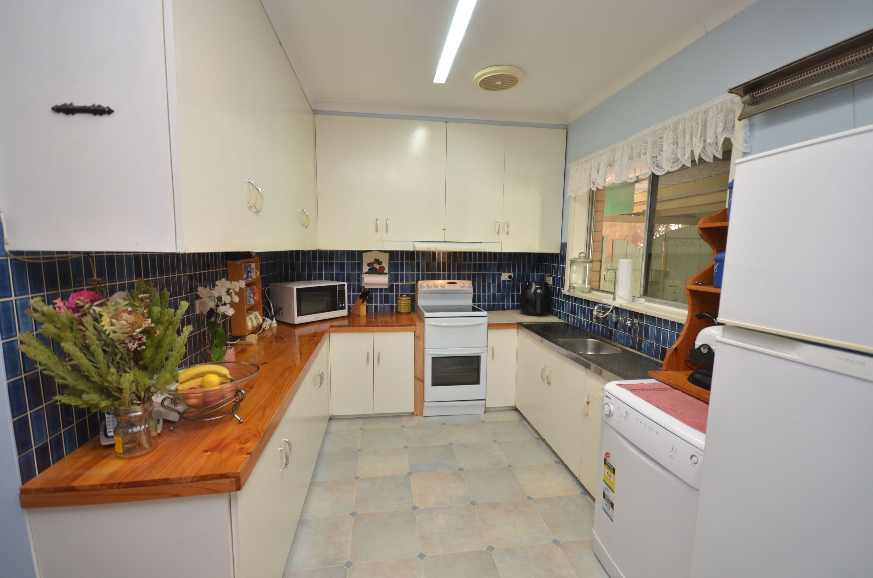10 Shackell Street, Echuca VIC 3564, Echuca - Thumbnail 3