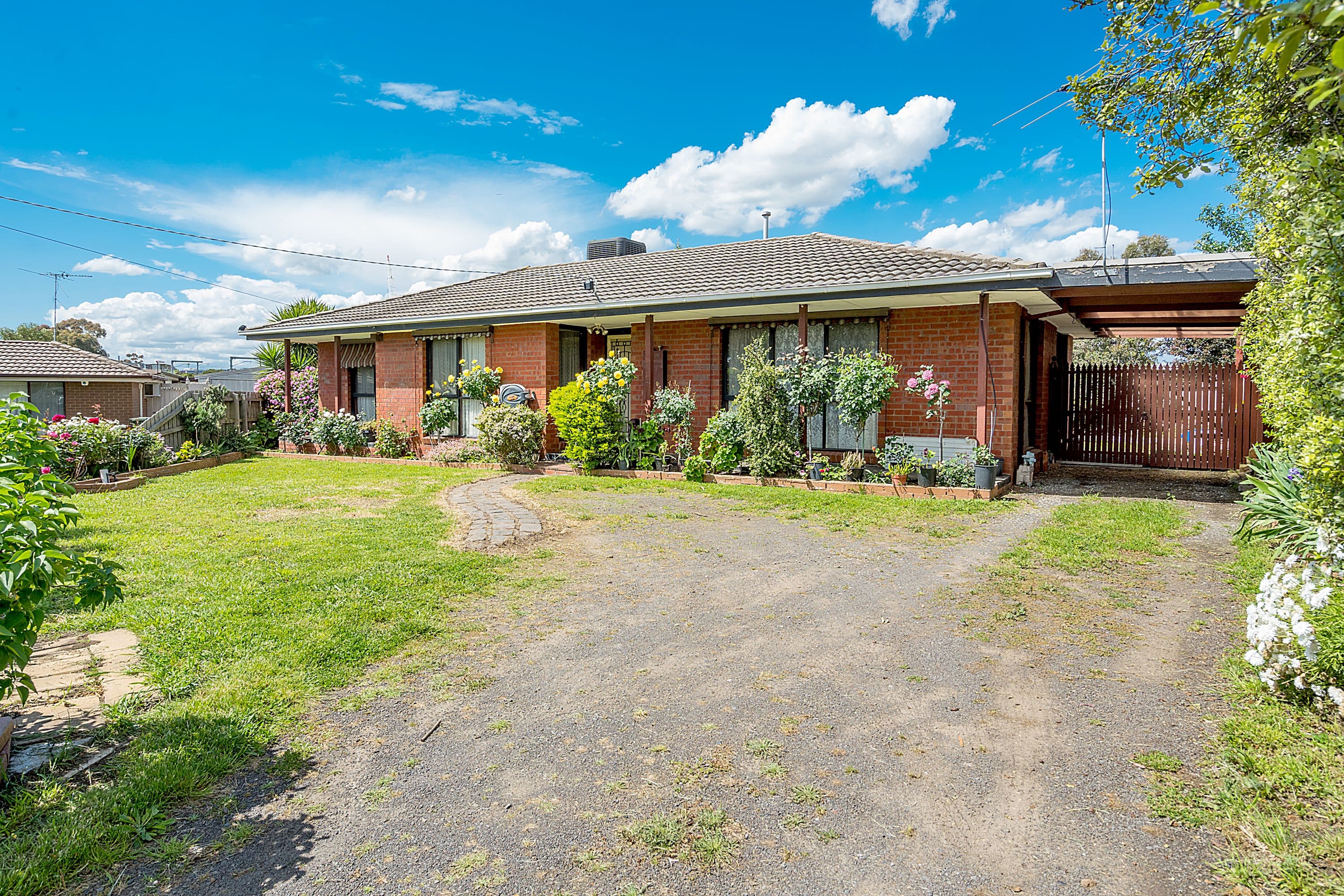 2 Hexham Court, Craigieburn VIC 3064, Craigieburn - Thumbnail 4