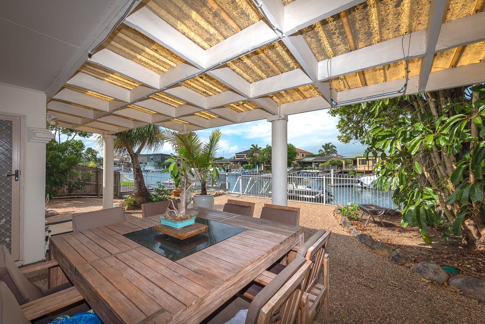 8 Annoula Avenue, Biggera Waters QLD 4216, Biggera Waters - Thumbnail 2