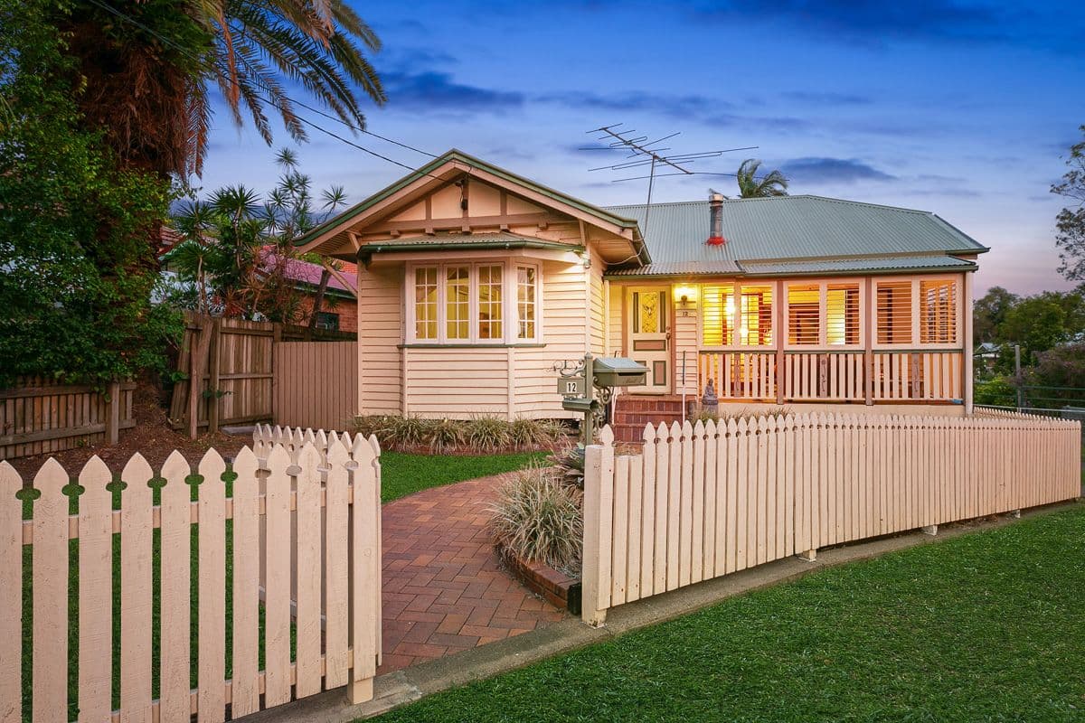 12 Bow Street, Yeerongpilly QLD 4105, Yeerongpilly - Image 1