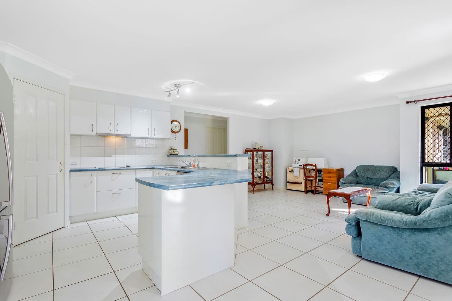 23 White Gums Street, Landsborough QLD 4550, Landsborough - Thumbnail 2