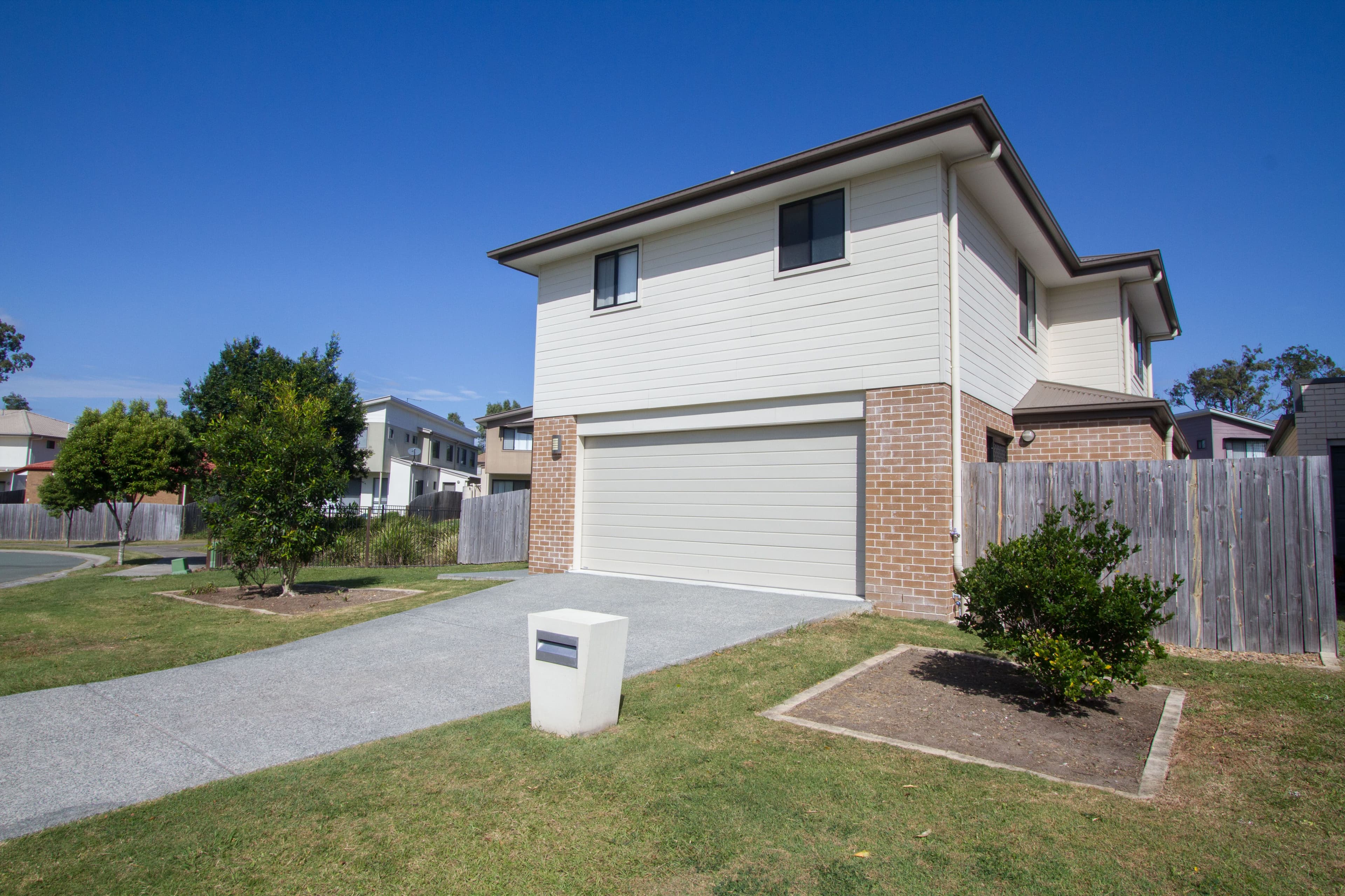 19 Kelly Avenue, Coomera QLD 4209, Coomera - Thumbnail 2