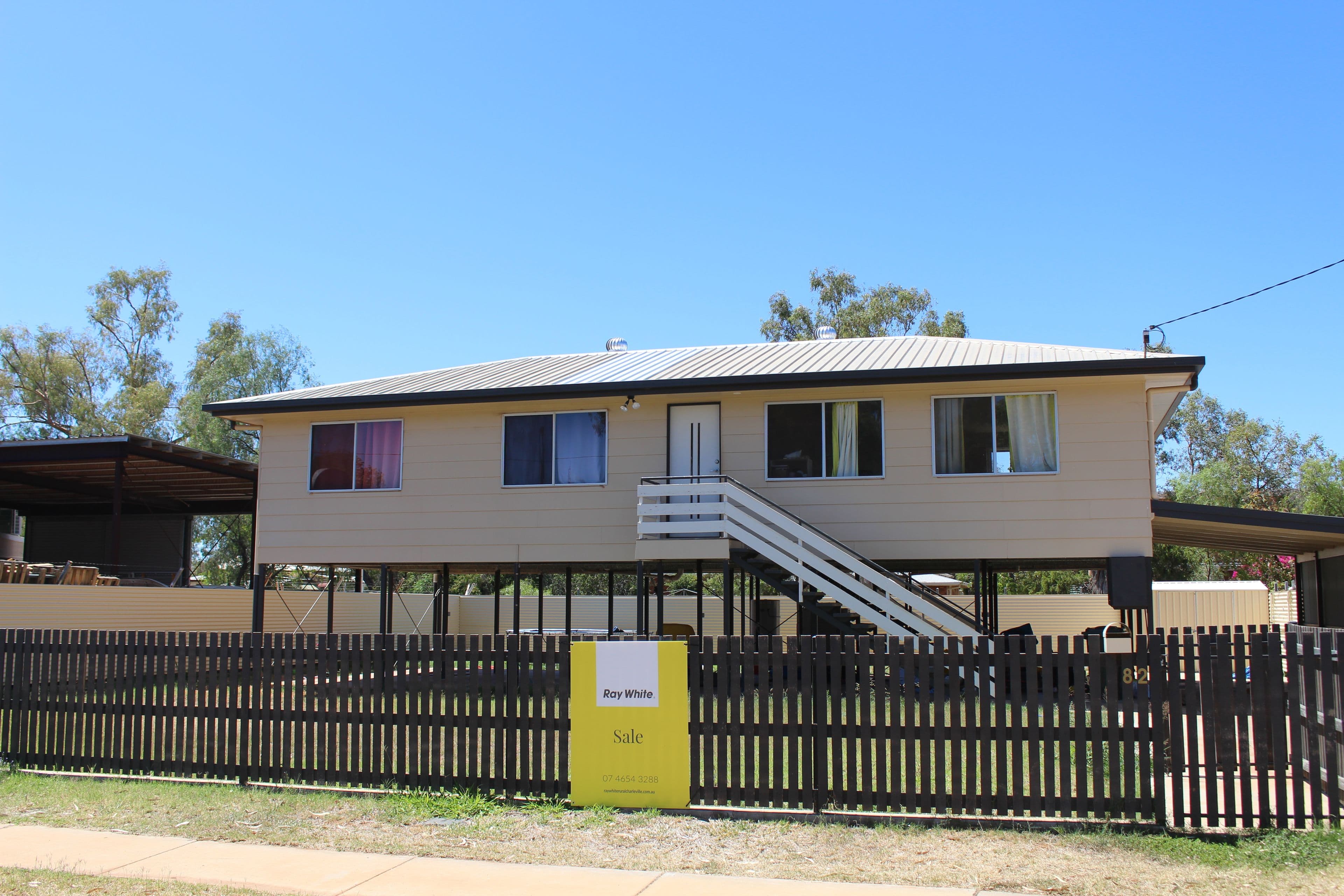 82 Edward Street, Charleville QLD 4470, Charleville - Image 1