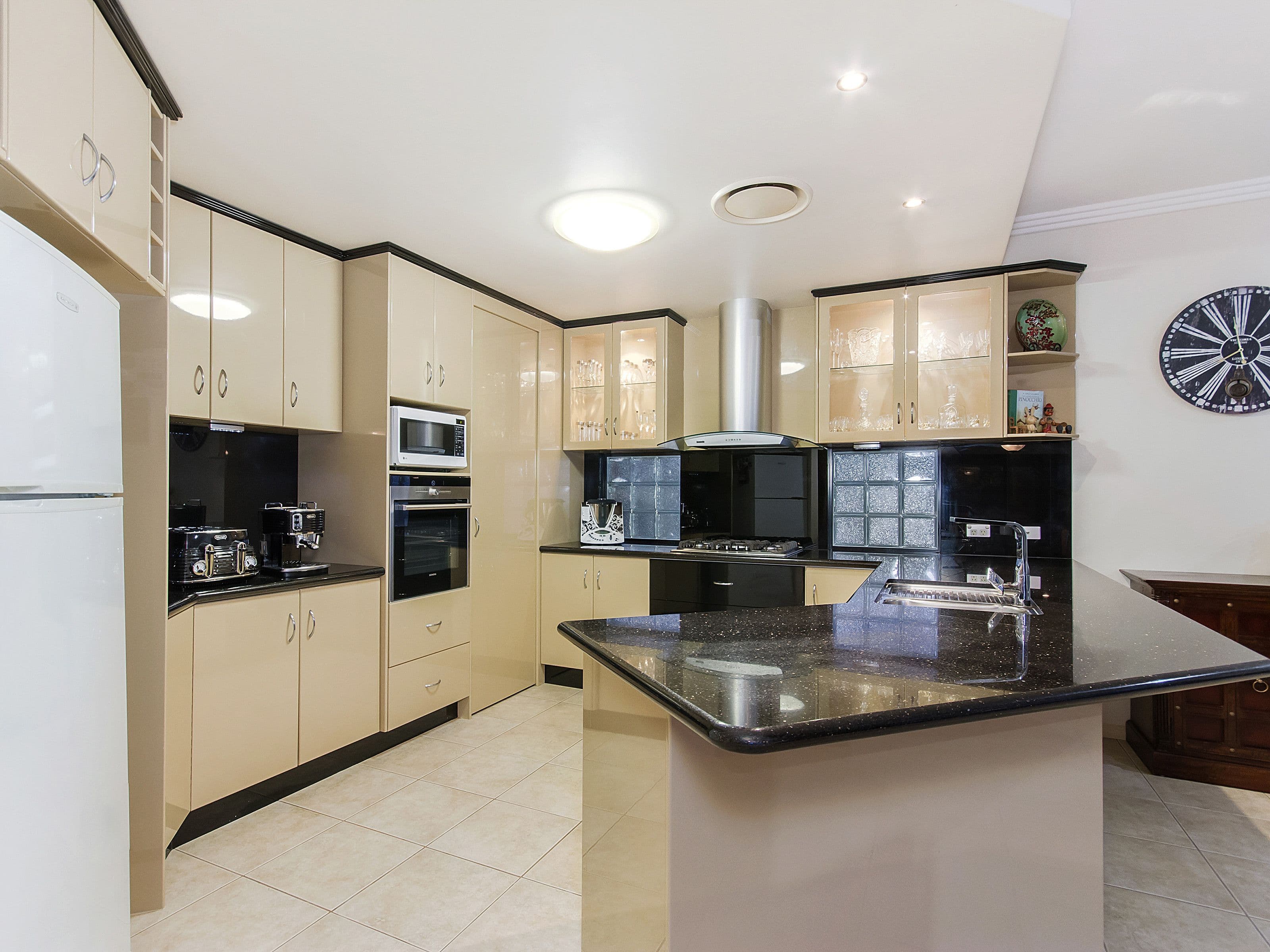 6 Eastside Esplanade, Helensvale QLD 4212, Helensvale - Thumbnail 5