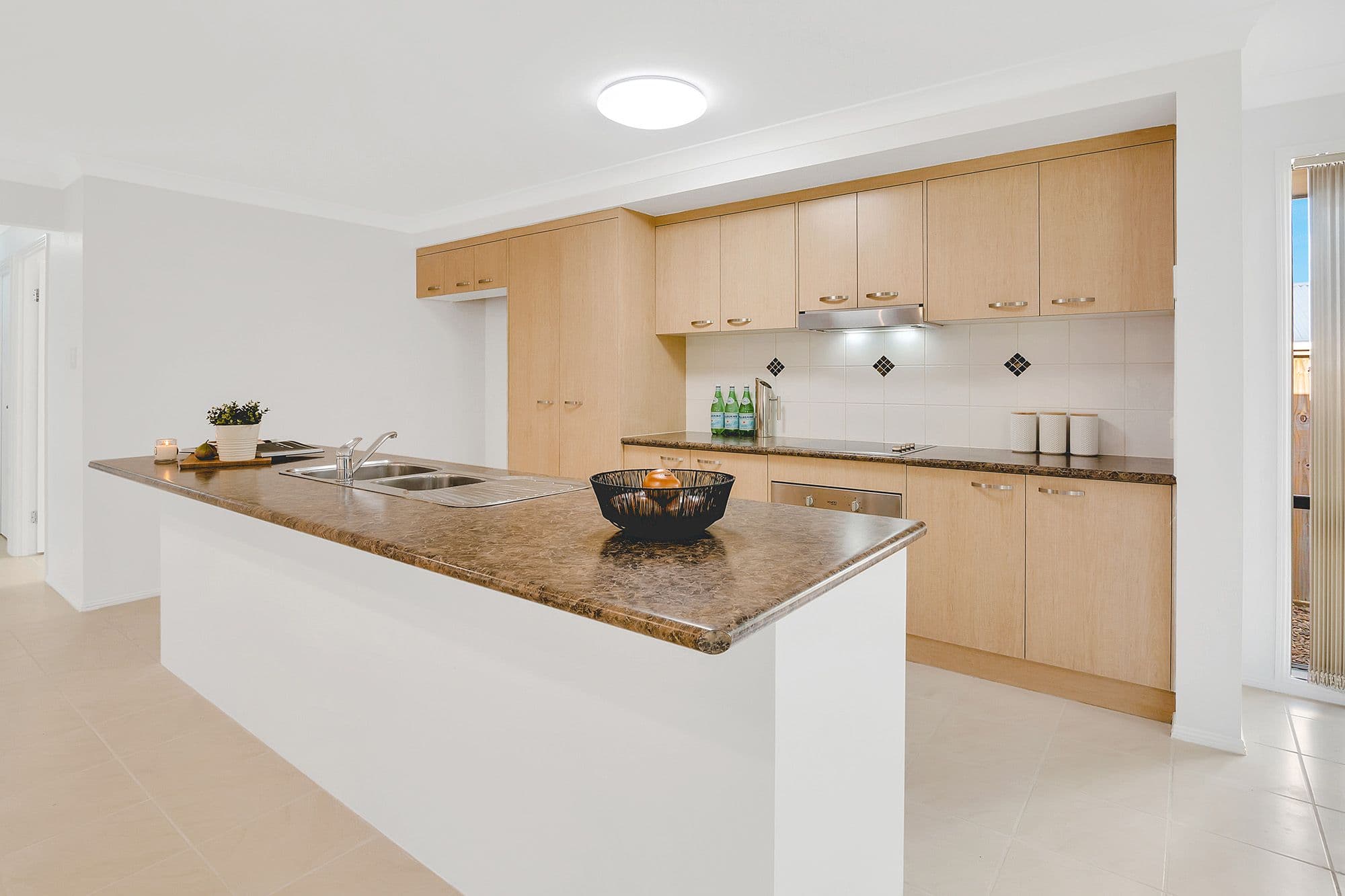 3 Barrington Street, Upper Coomera QLD 4209, Upper Coomera - Thumbnail 4