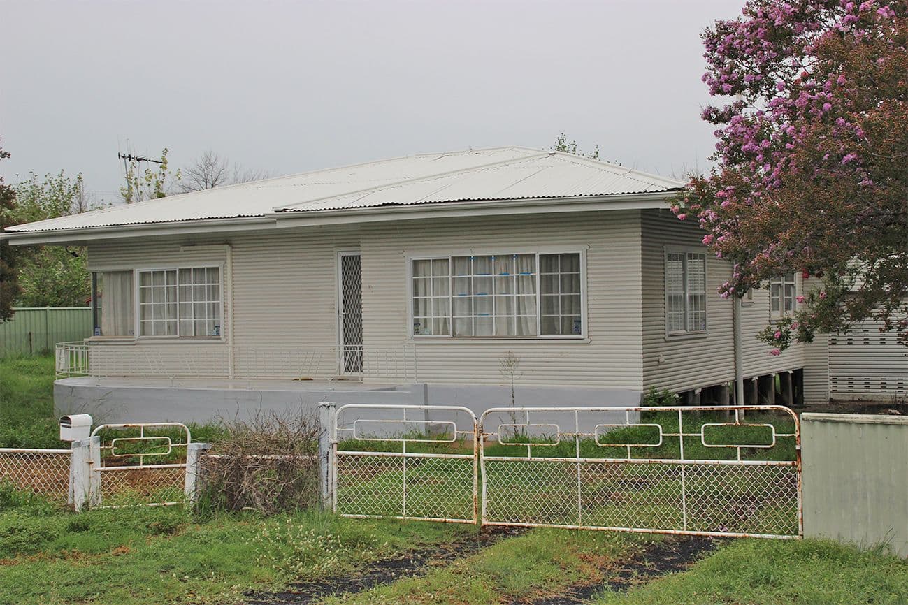 10 CHARLES Street, Coonabarabran NSW 2357, Coonabarabran - Image 1
