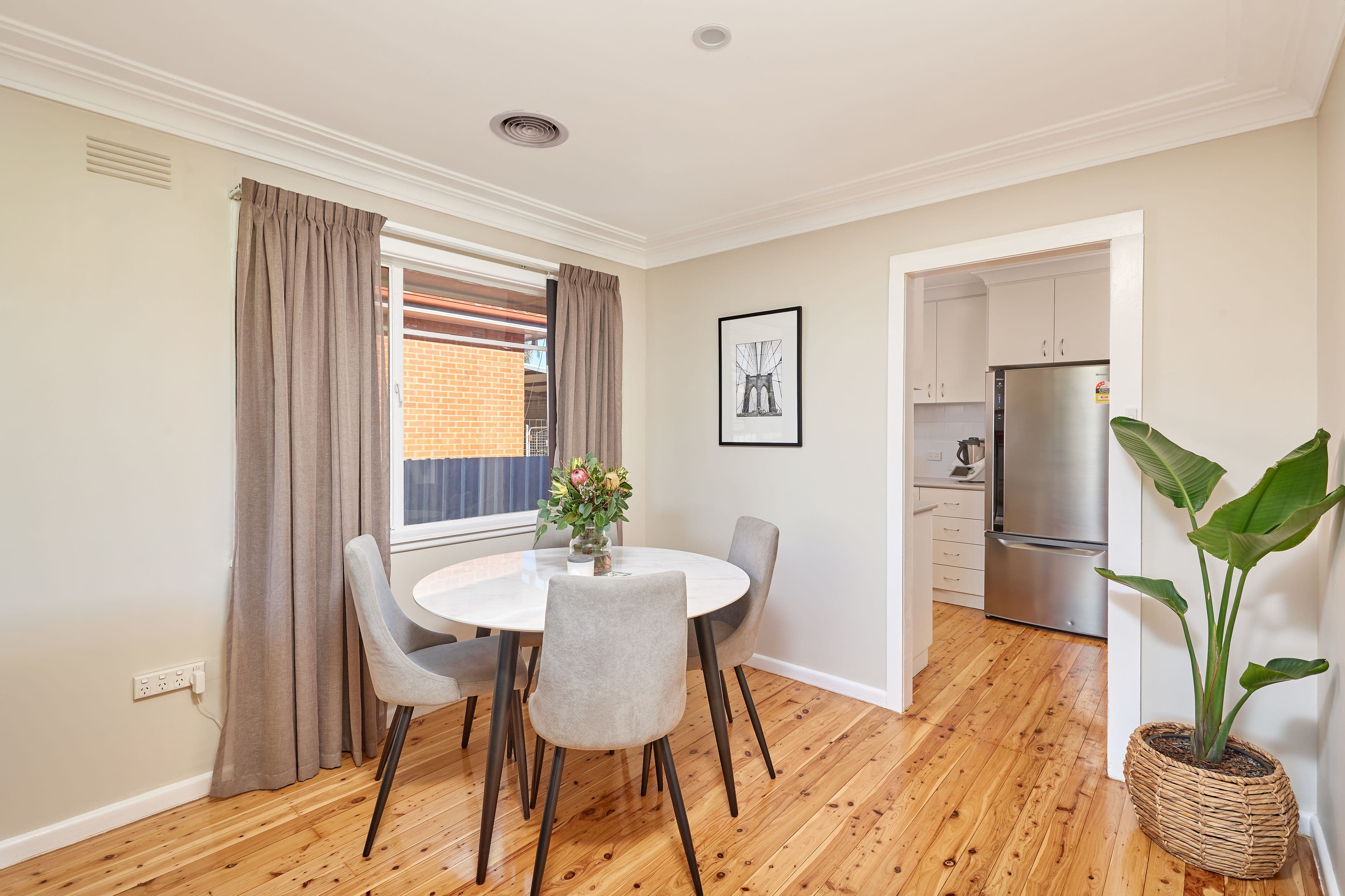 216 Bourke Street, Tolland NSW 2650, Tolland - Thumbnail 2
