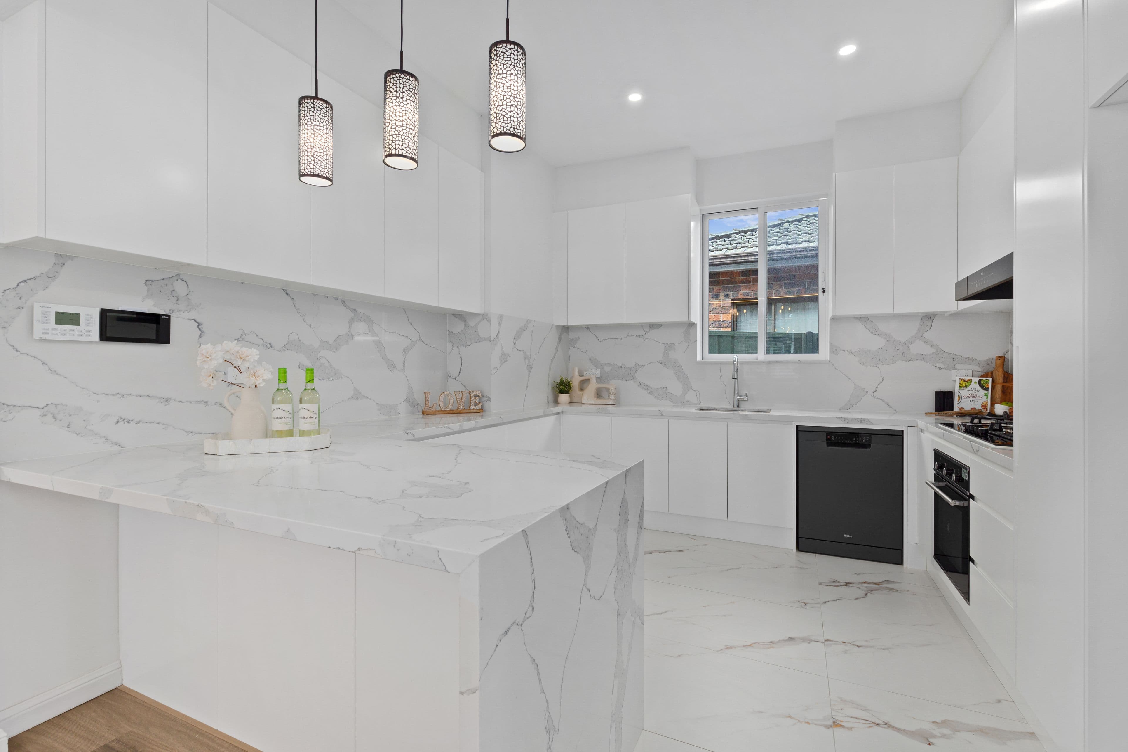 8 Denman Street, Hurstville NSW 2220, Hurstville - Thumbnail 4