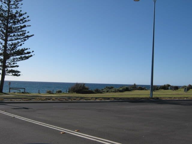 3/8 Wellington Street, Bunbury WA 6230, Bunbury - Thumbnail 2
