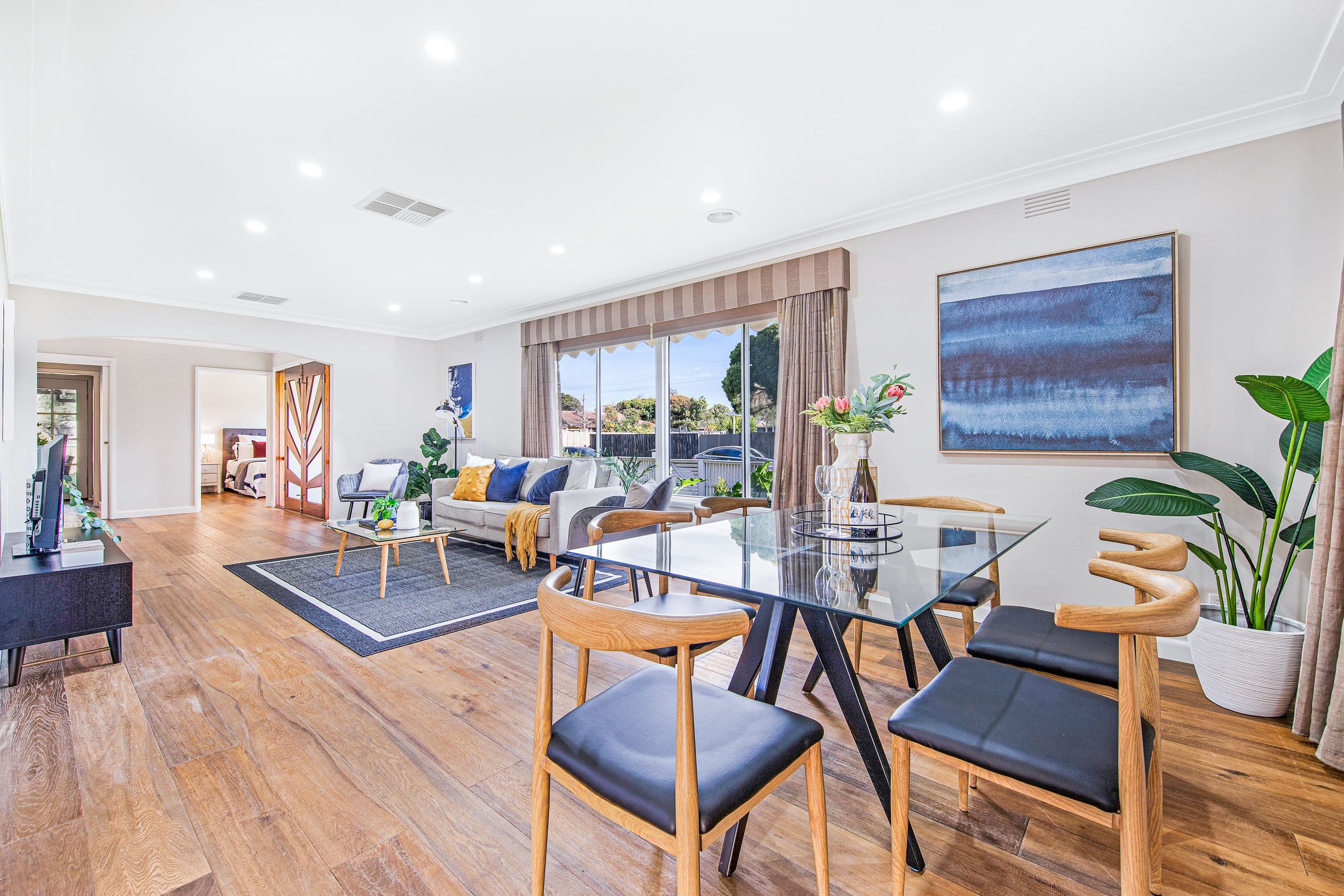 110 King Arthur Drive, Glen Waverley VIC 3150, Glen Waverley - Thumbnail 2