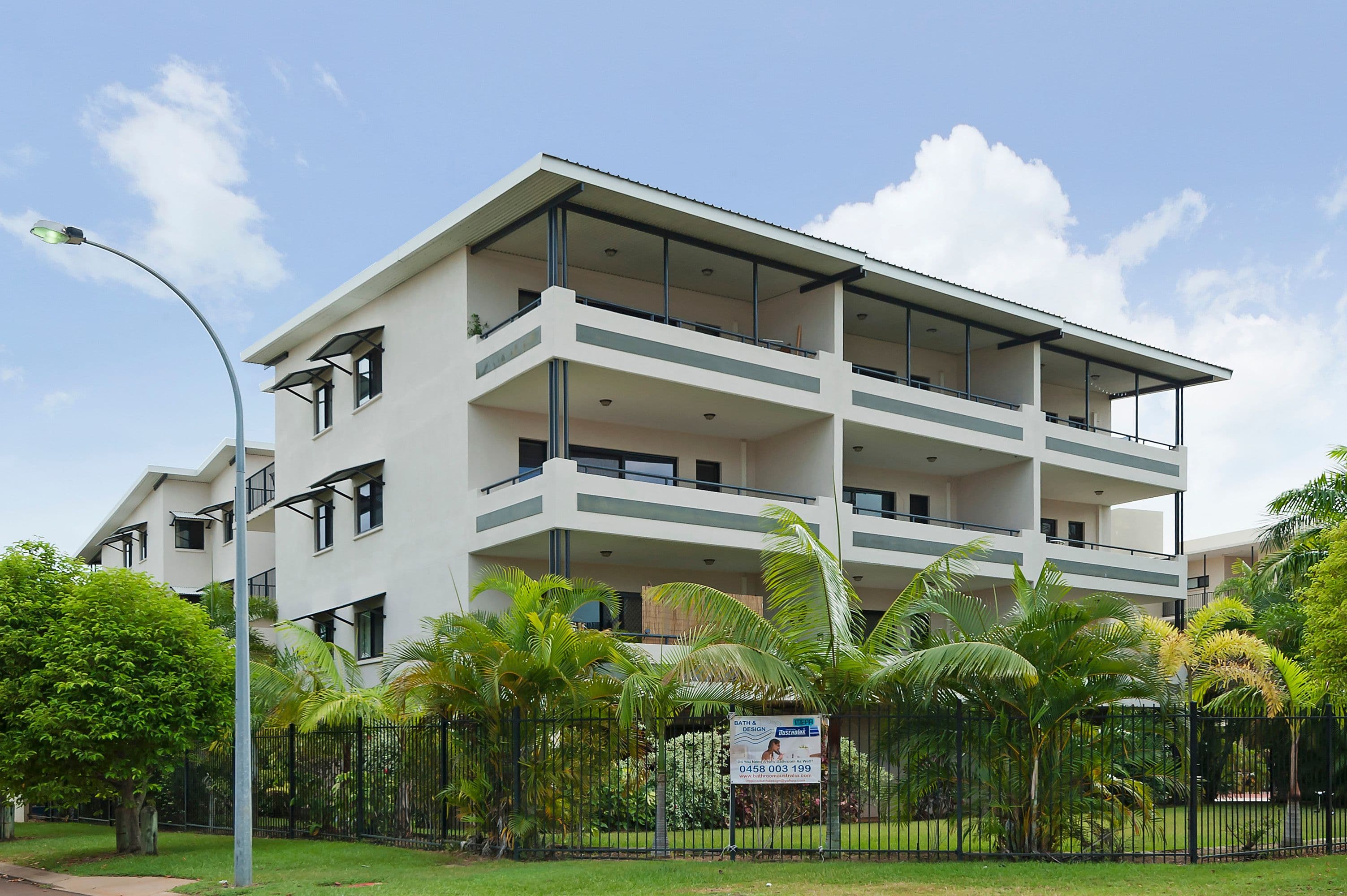 2/25 Sunset Drive, Coconut Grove NT 0810, Coconut Grove - Image 1