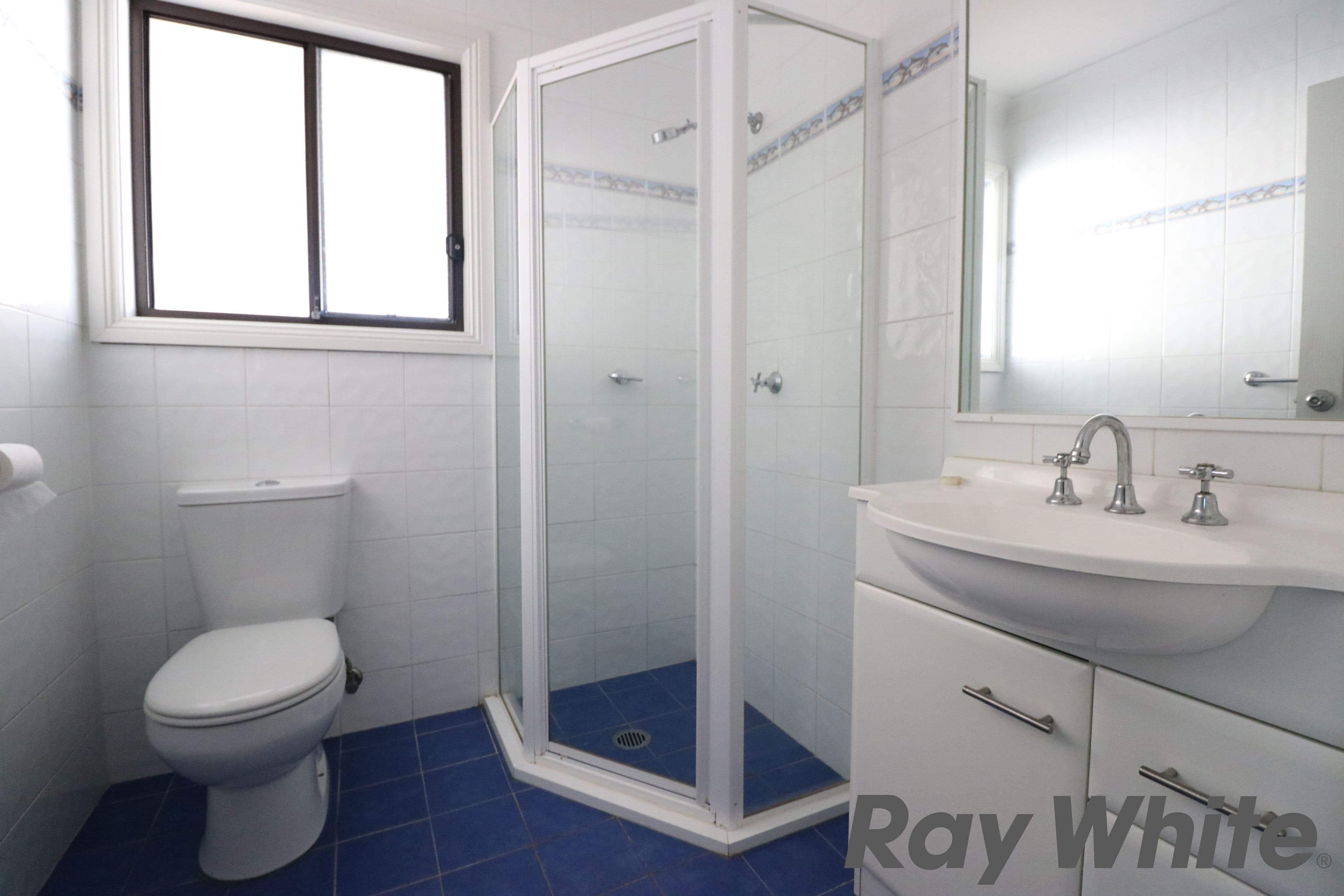 50 Chadwick Crescent, Fairfield West - Thumbnail 7
