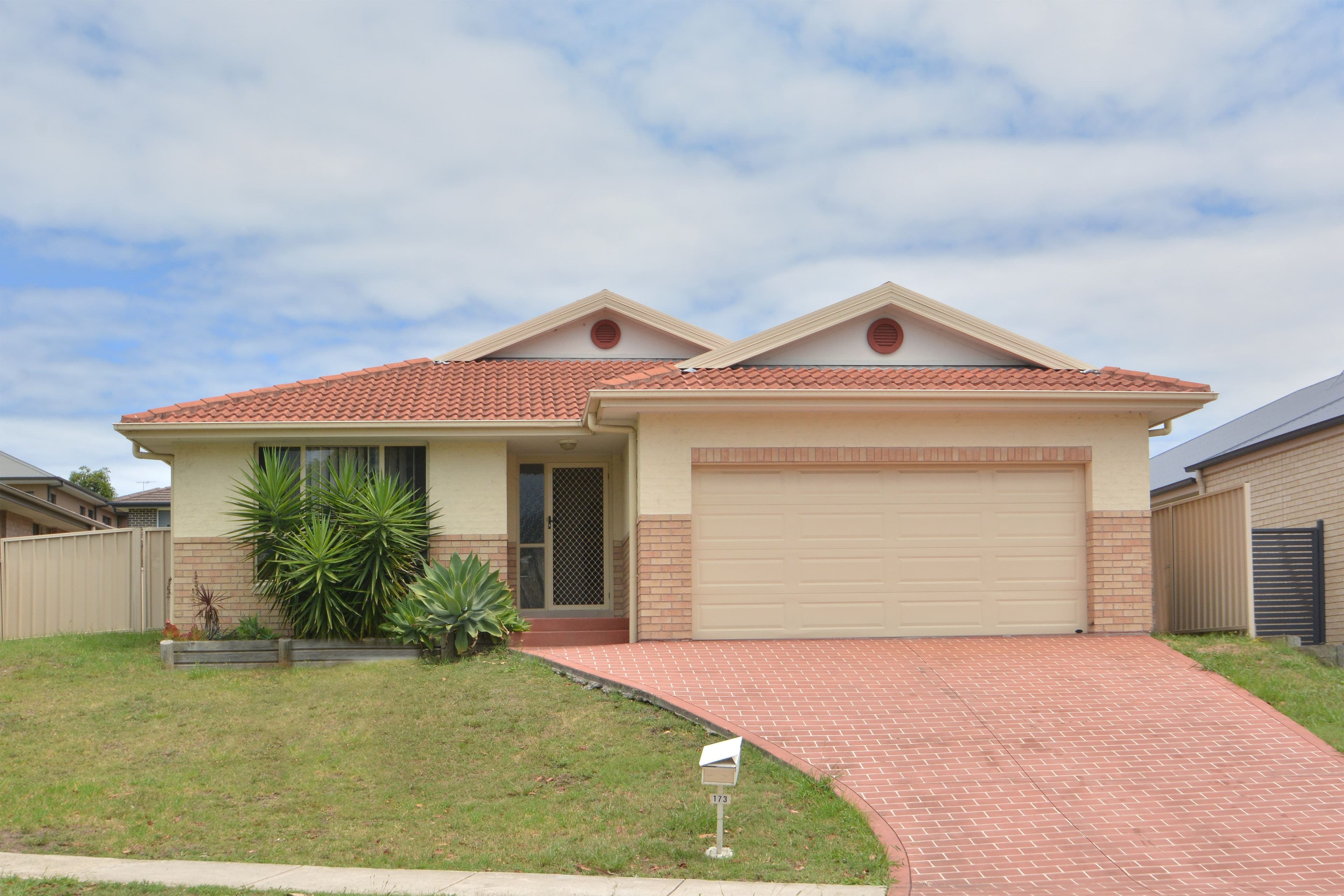 173 Northlakes Drive, Cameron Park - Image 1