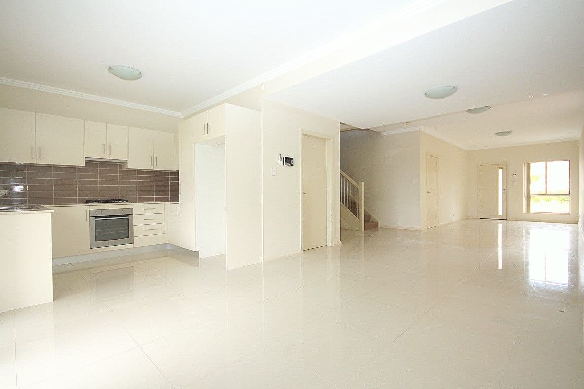 1/70 Taylor Street, Condell Park NSW 2200, Condell Park - Thumbnail 2