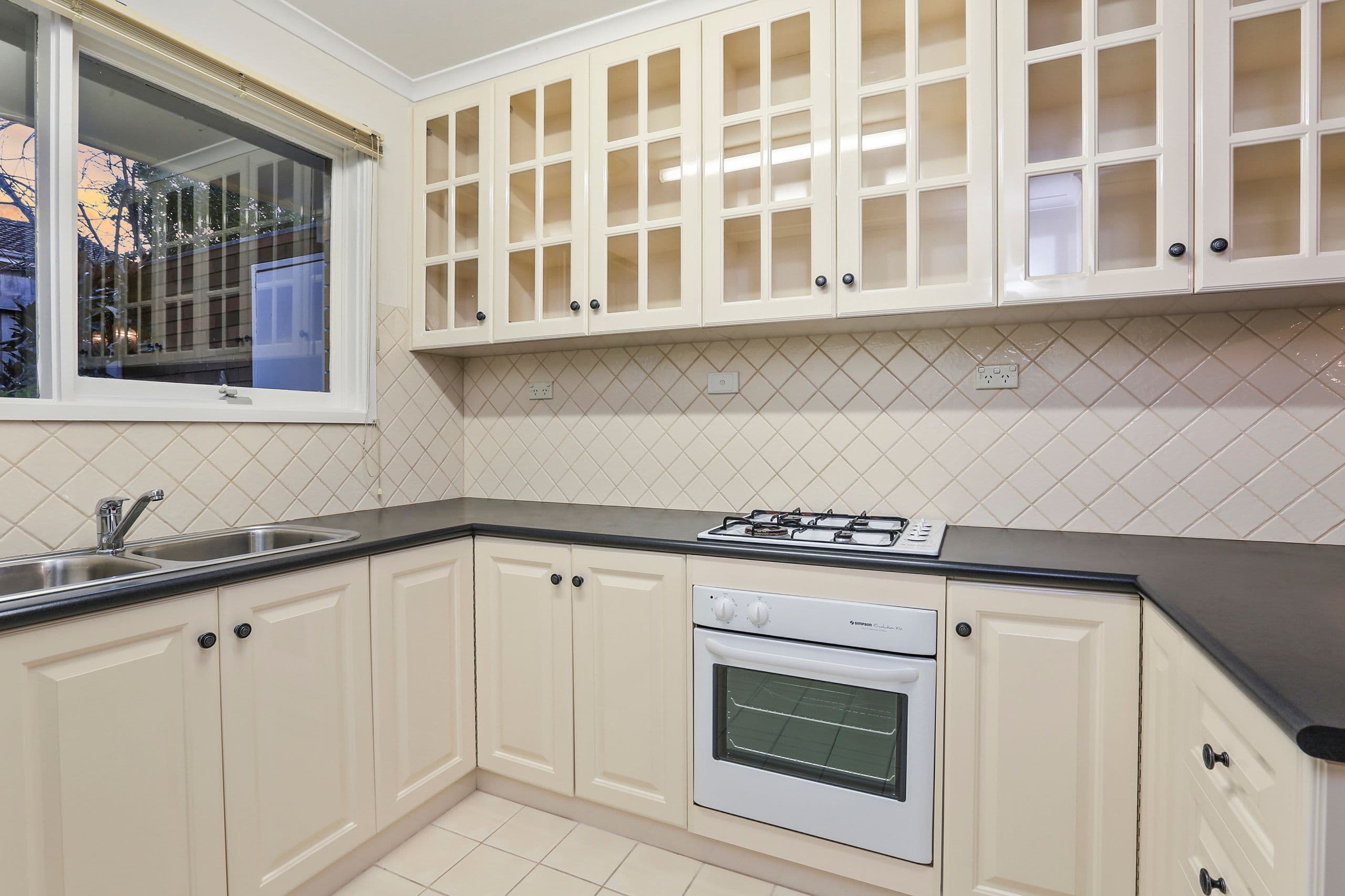 12 Cedar Grove, Highton VIC 3216, Highton - Thumbnail 7