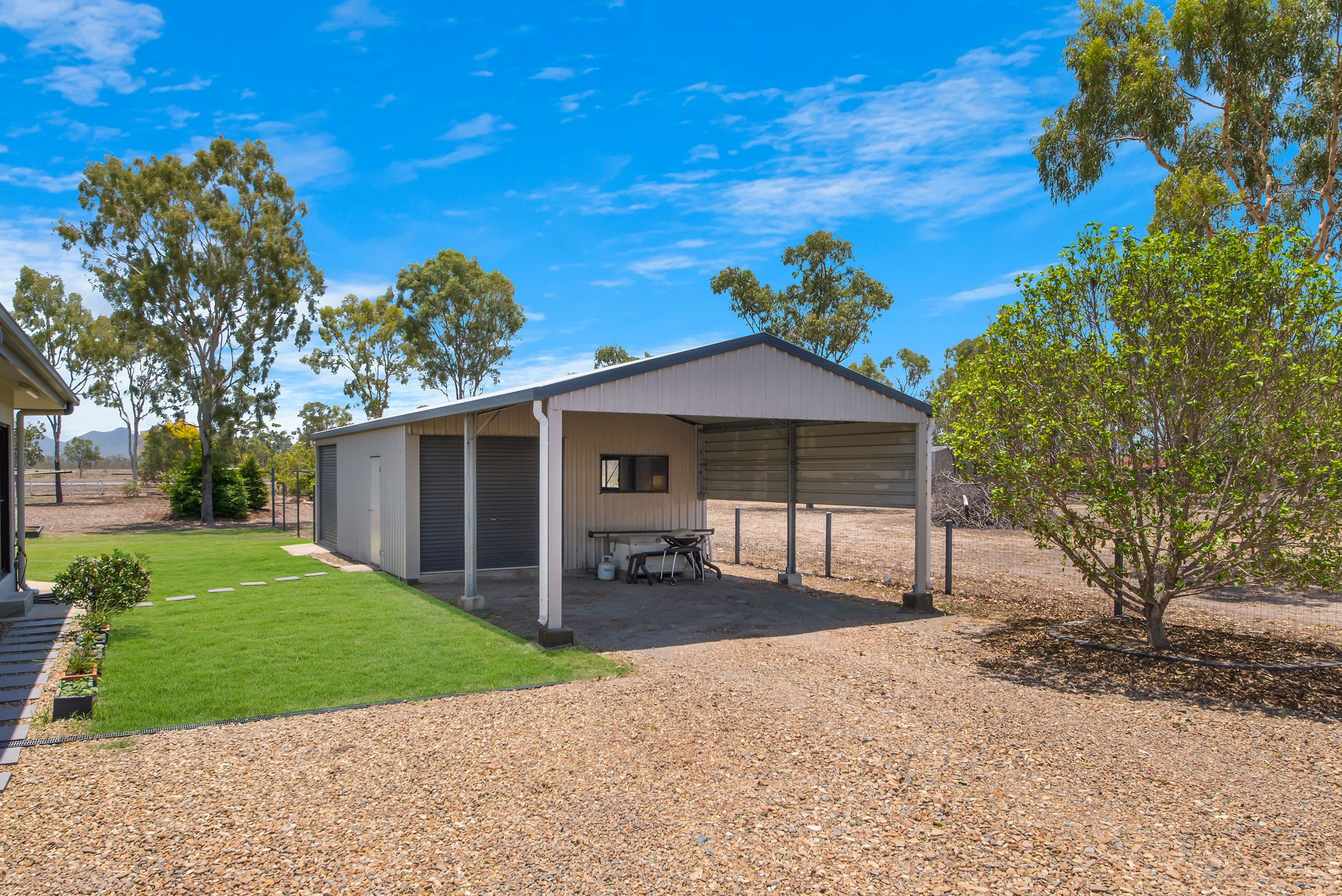 9 Greengum Court, Black River QLD 4818, Black River - Thumbnail 2