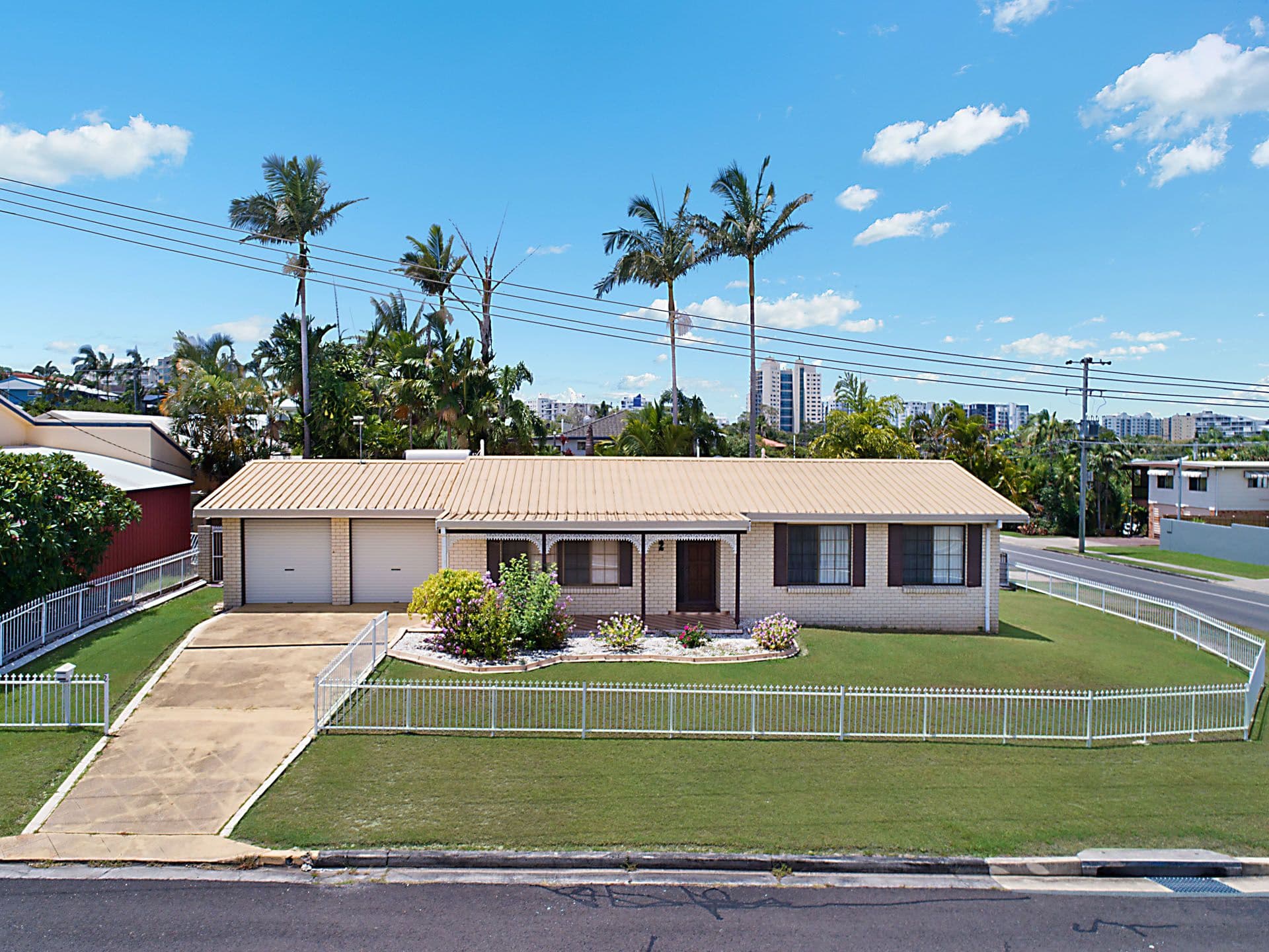 2 Agale Street, Mooloolaba QLD 4557, Mooloolaba - Image 1