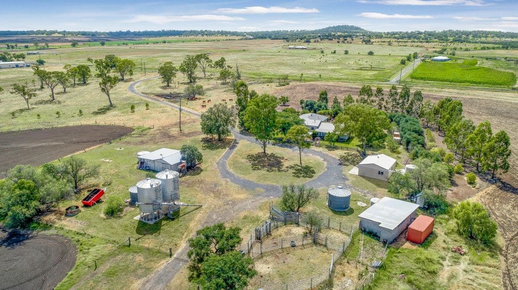 68 Schick Road, Pittsworth QLD 4356, Pittsworth - Thumbnail 2