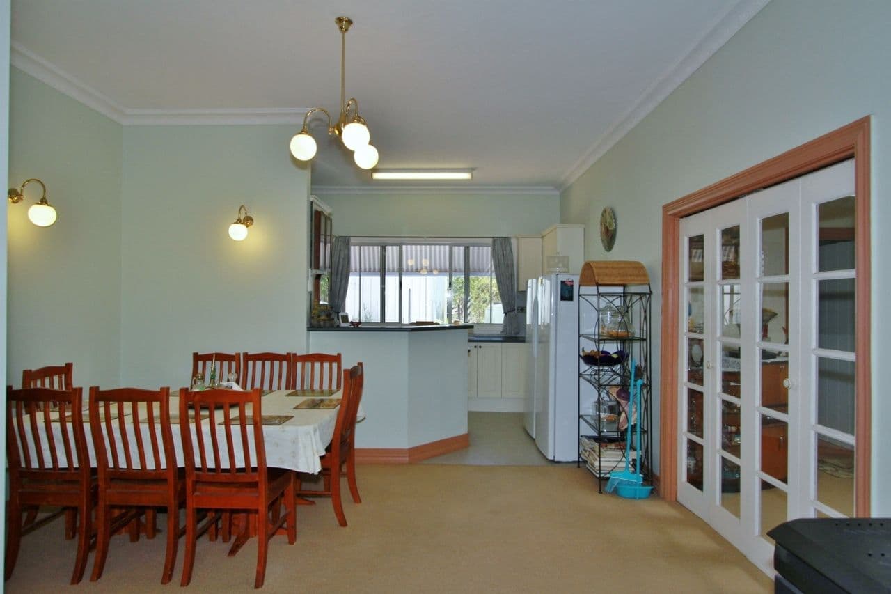 44 Bates Court, Heathcote VIC 3523, Heathcote - Thumbnail 5