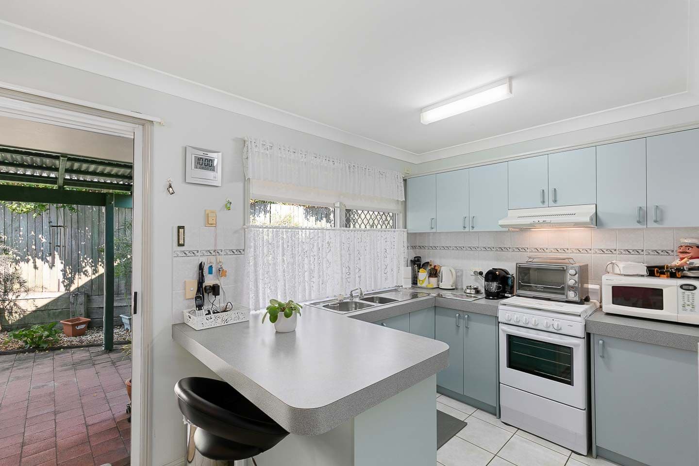 14 Beach Road, Pialba QLD 4655, Pialba - Thumbnail 2
