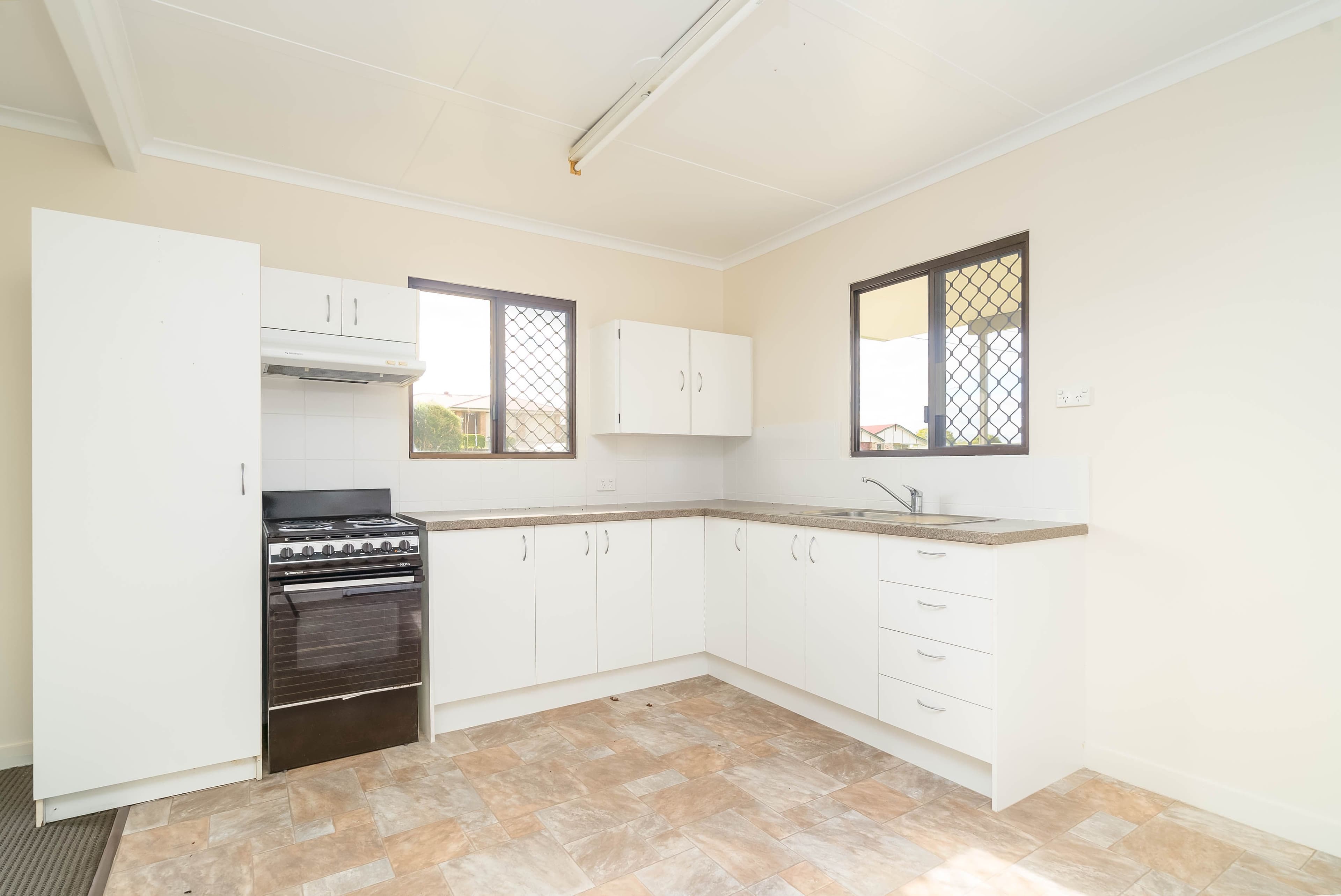 12 Powells Road, Yamanto QLD 4305, Yamanto - Thumbnail 4