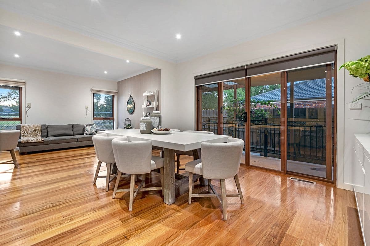 12 Swansea Court, Craigieburn VIC 3064, Craigieburn - Thumbnail 7