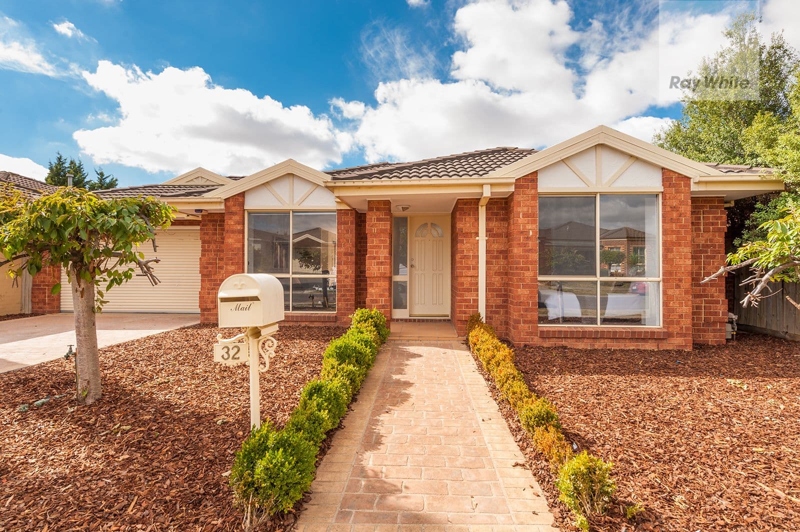 32 Cambridge Crescent, Roxburgh Park VIC 3064, Roxburgh Park - Image 1