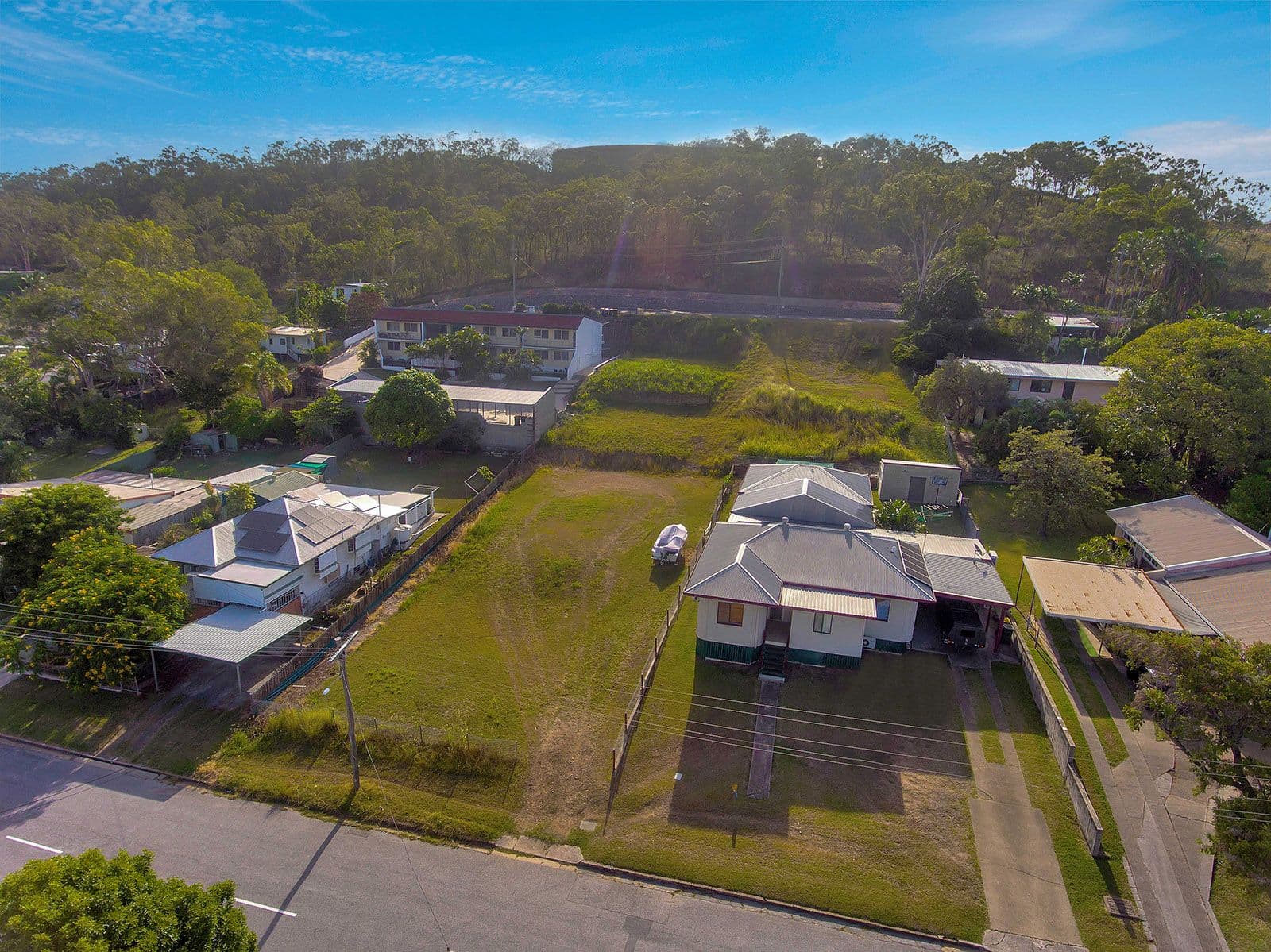 21 Leonard Street, South Gladstone QLD 4680, South Gladstone - Thumbnail 2