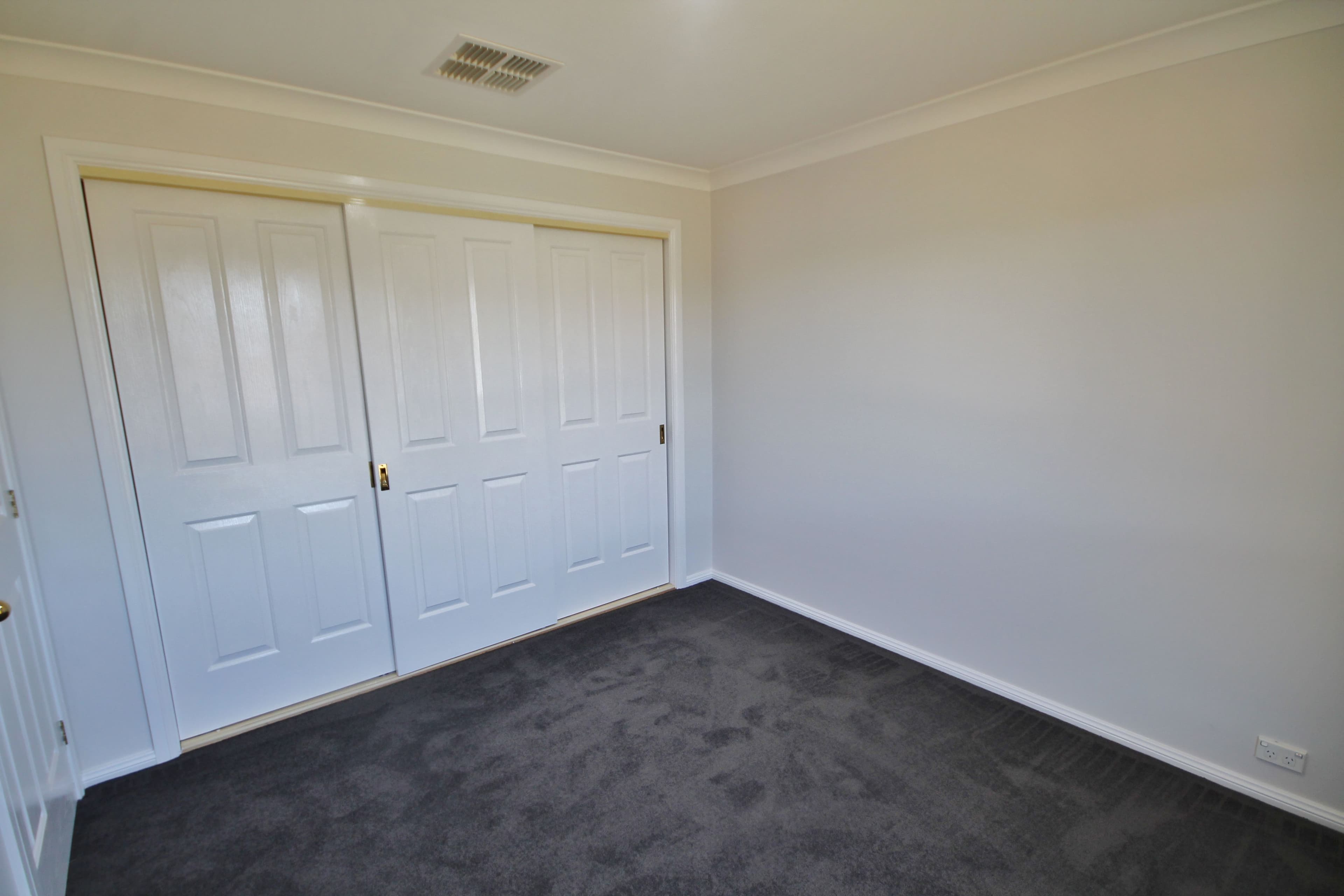 57 Templemore Street, Young - Thumbnail 8
