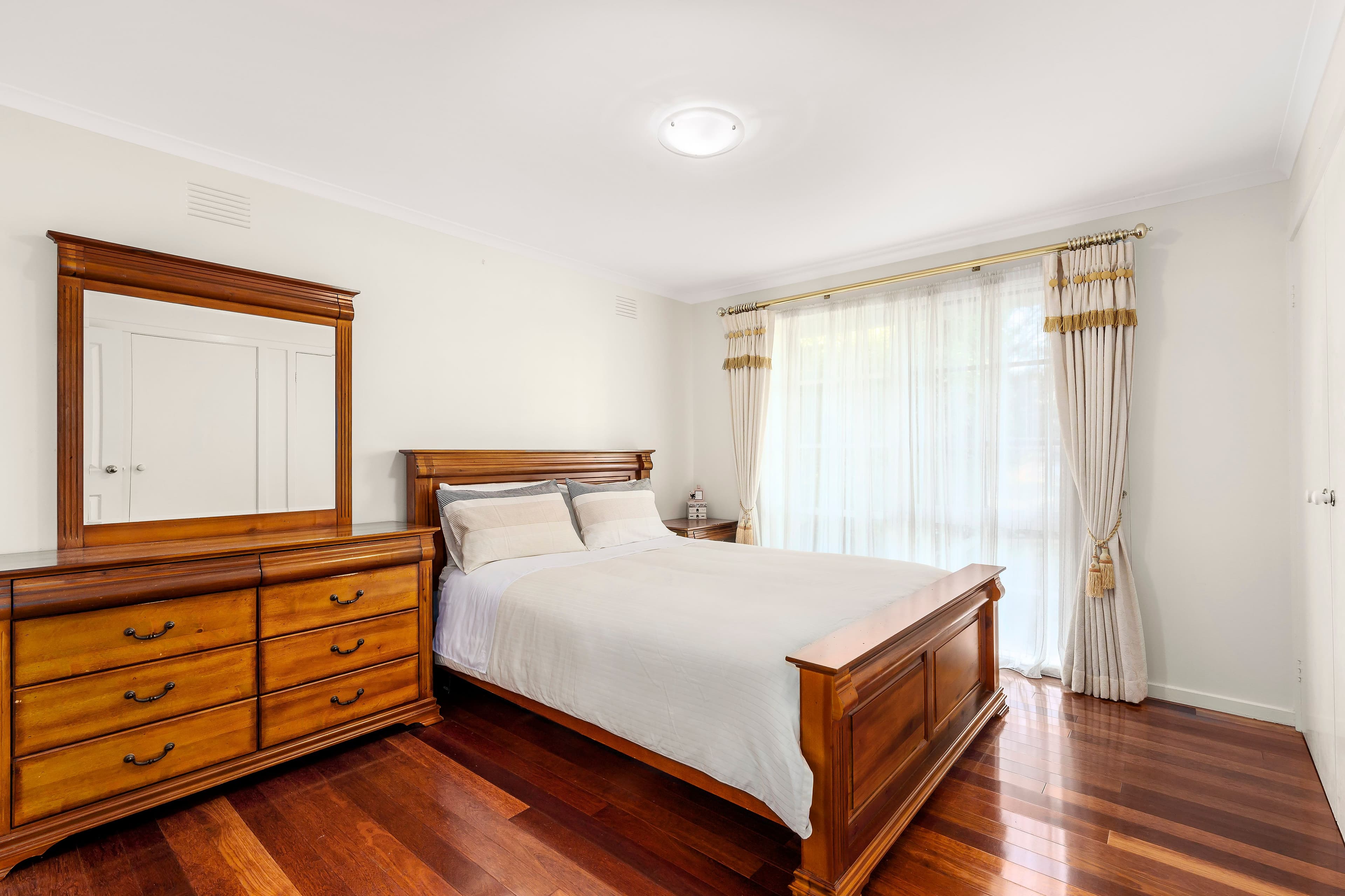 8 Reita Avenue, Wantirna South VIC 3152, Wantirna South - Thumbnail 7