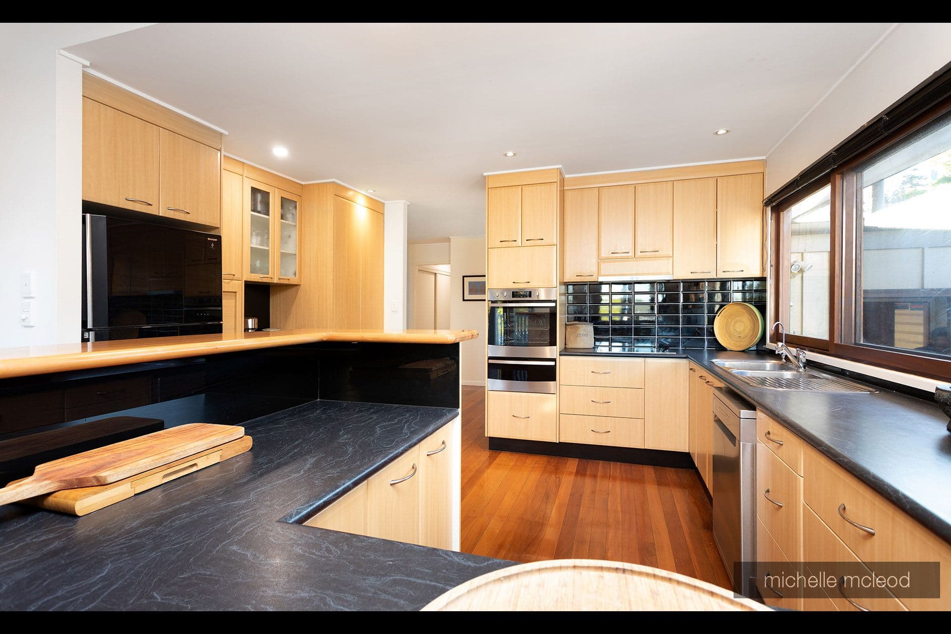 46 Euree Street, Kenmore QLD 4069, Kenmore - Thumbnail 4