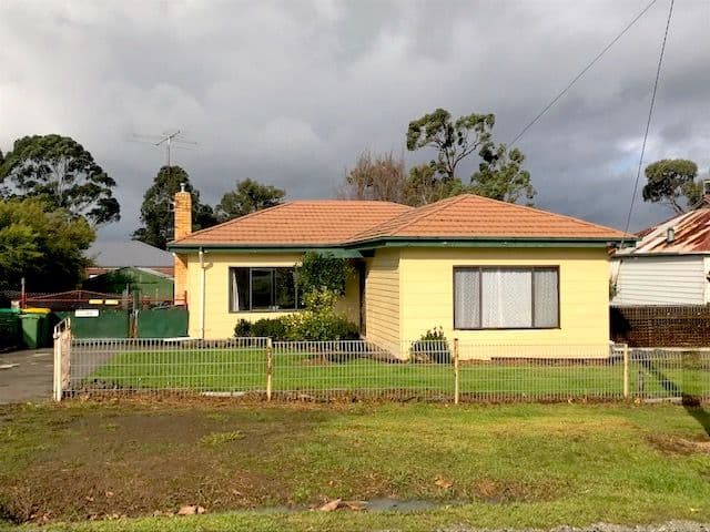 8 Webb Street, Bunyip VIC 3815, Bunyip - Thumbnail 3