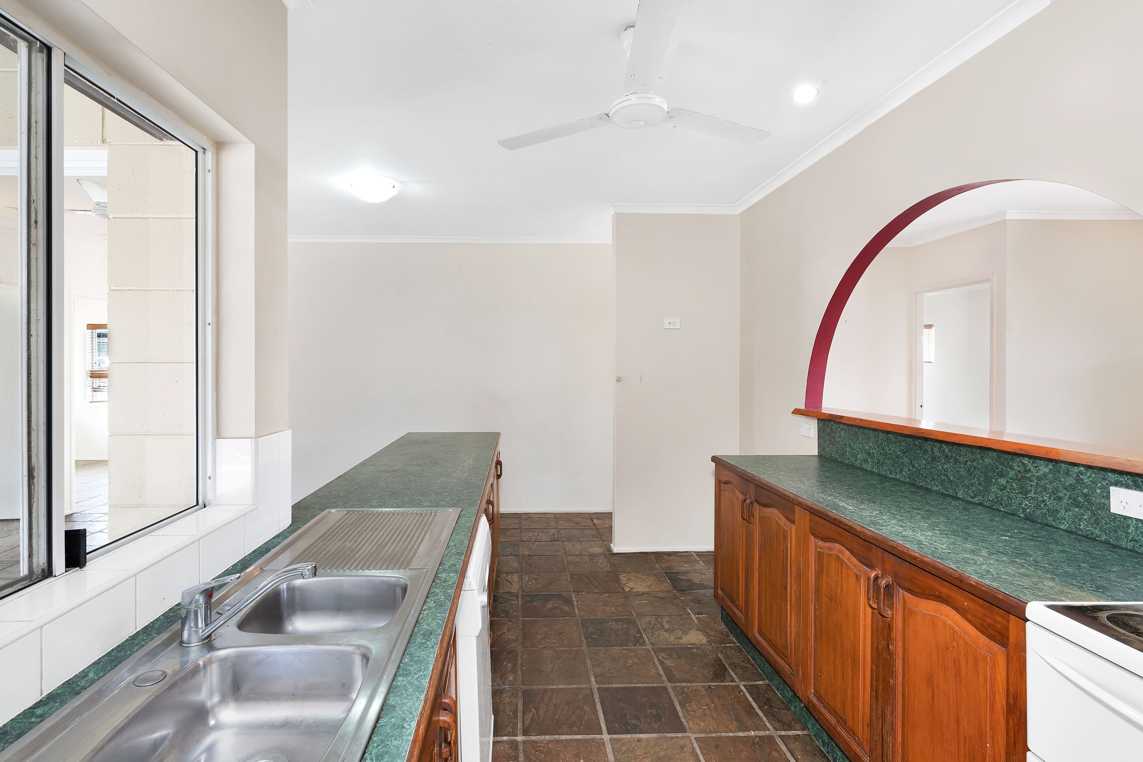 4 Valda Close, Edmonton QLD 4869, Edmonton - Thumbnail 3