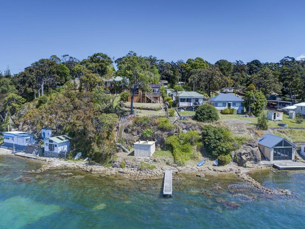219 Fishing Point Road, Fishing Point NSW 2283, Fishing Point - Thumbnail 2