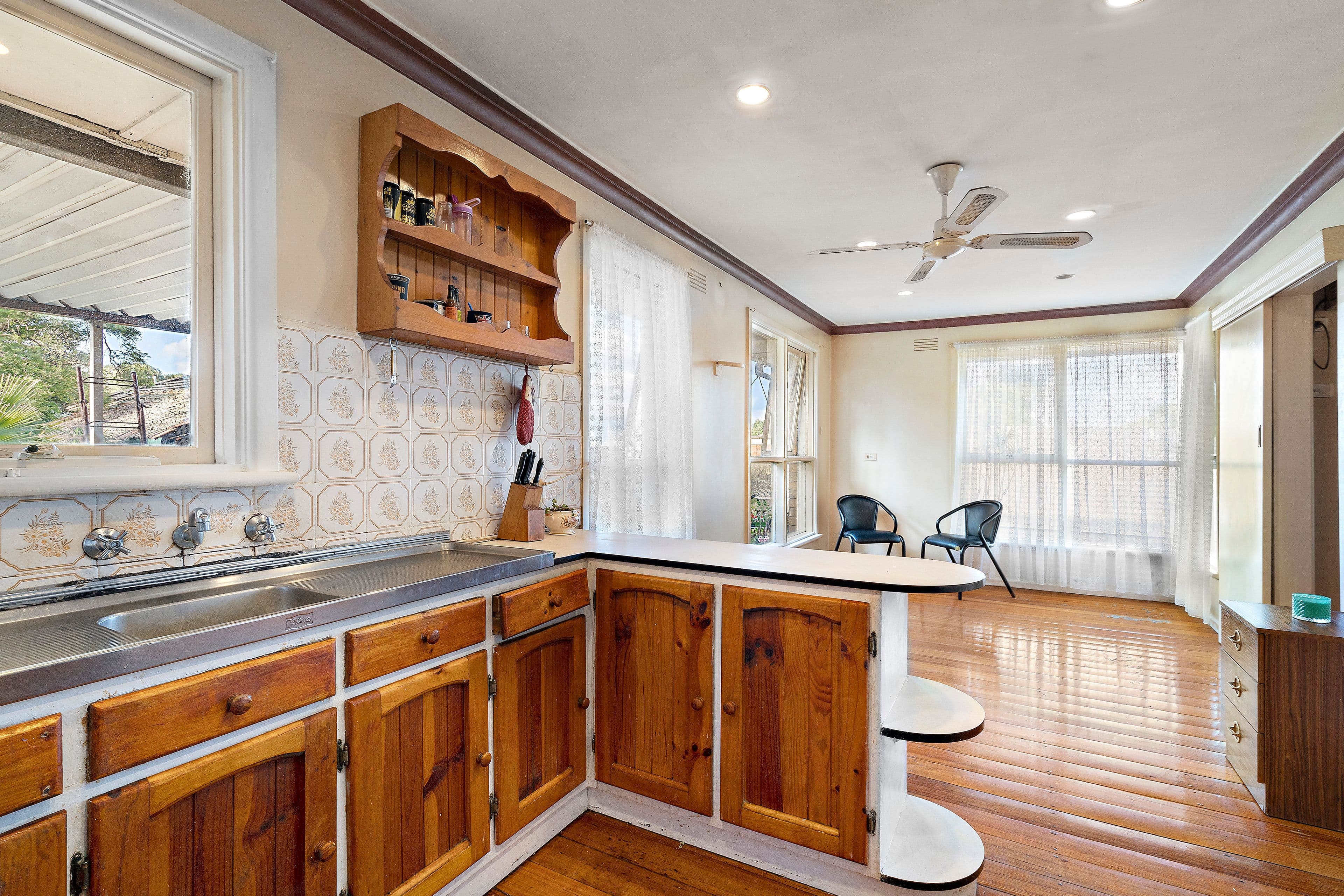 19 Inverness Street, Clarinda VIC 3169, Clarinda - Thumbnail 5