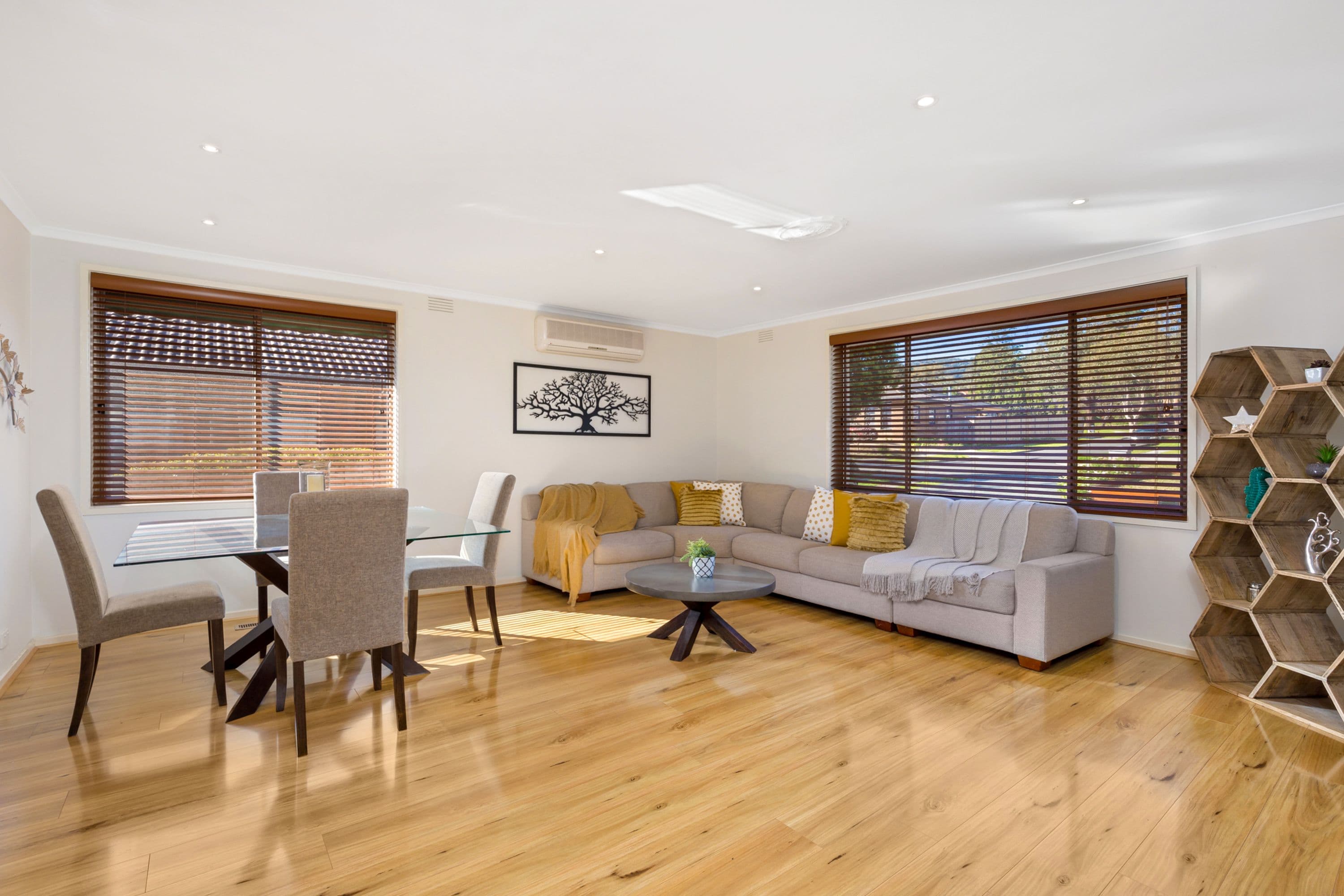 10 Peter Drive, Ferntree Gully VIC 3156, Ferntree Gully - Thumbnail 4