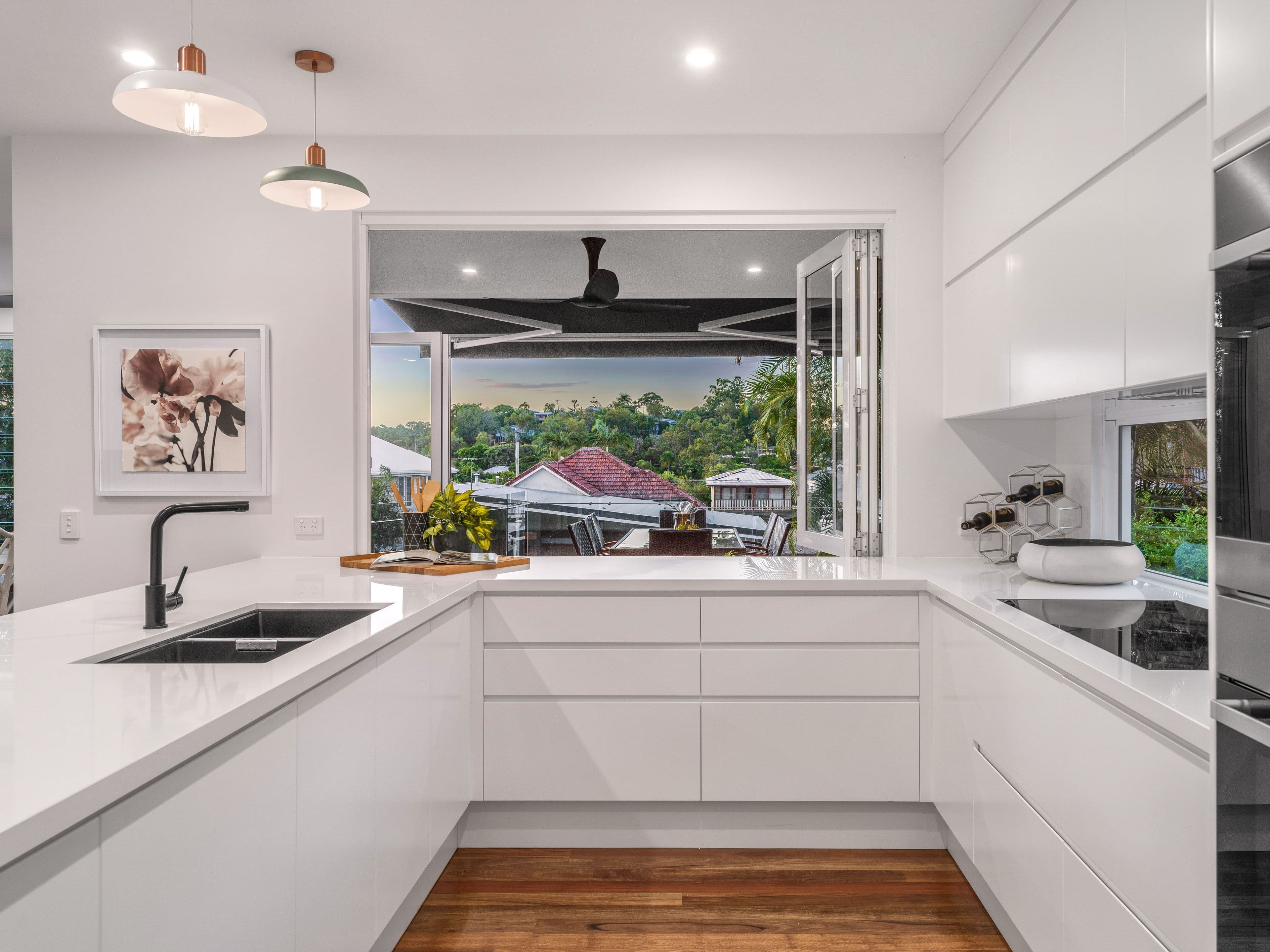 72 Morehead Avenue, Norman Park QLD 4170, Norman Park - Thumbnail 3