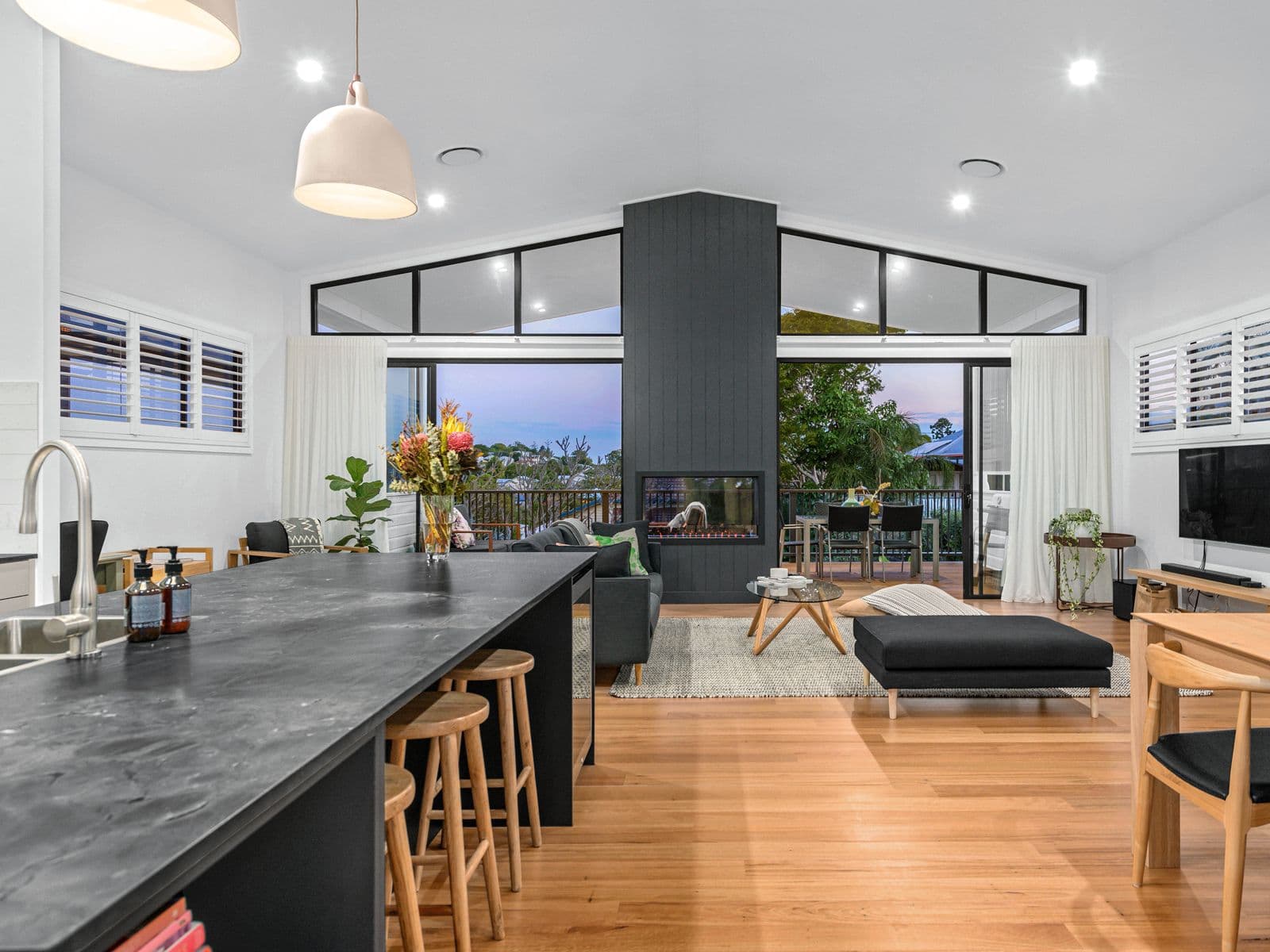 28 Newton Street, Grange QLD 4051, Grange - Thumbnail 4