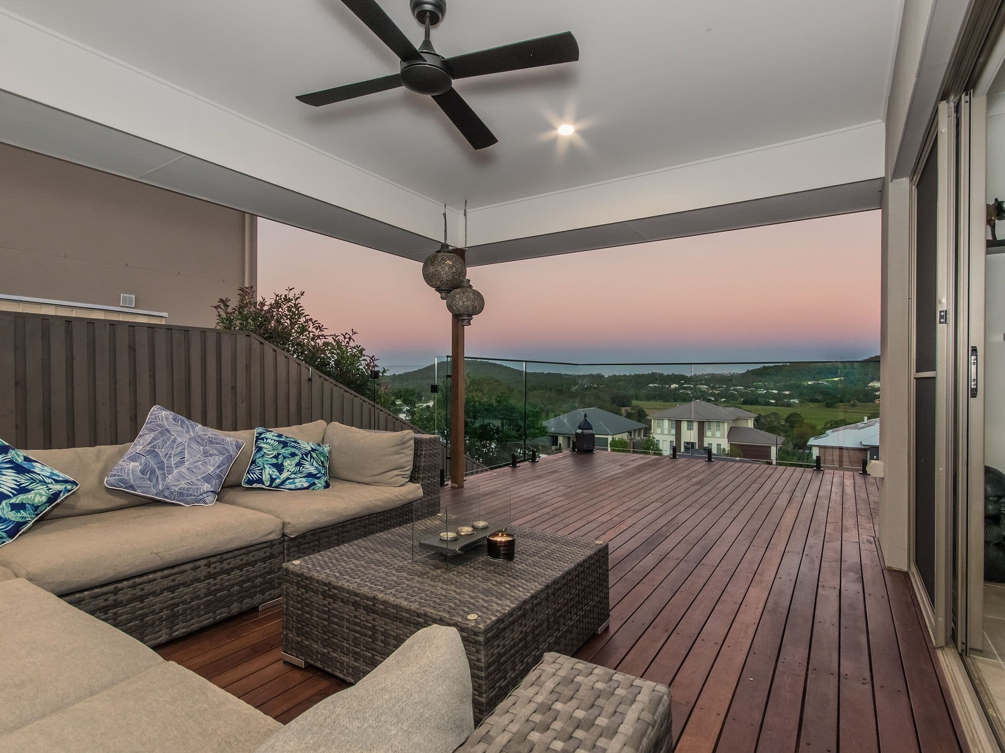 8 Springview Crescent, Maudsland QLD 4210, Maudsland - Thumbnail 4
