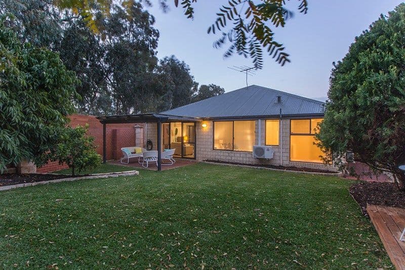 5 Silvergum Close, Stirling WA 6021, Stirling - Thumbnail 3