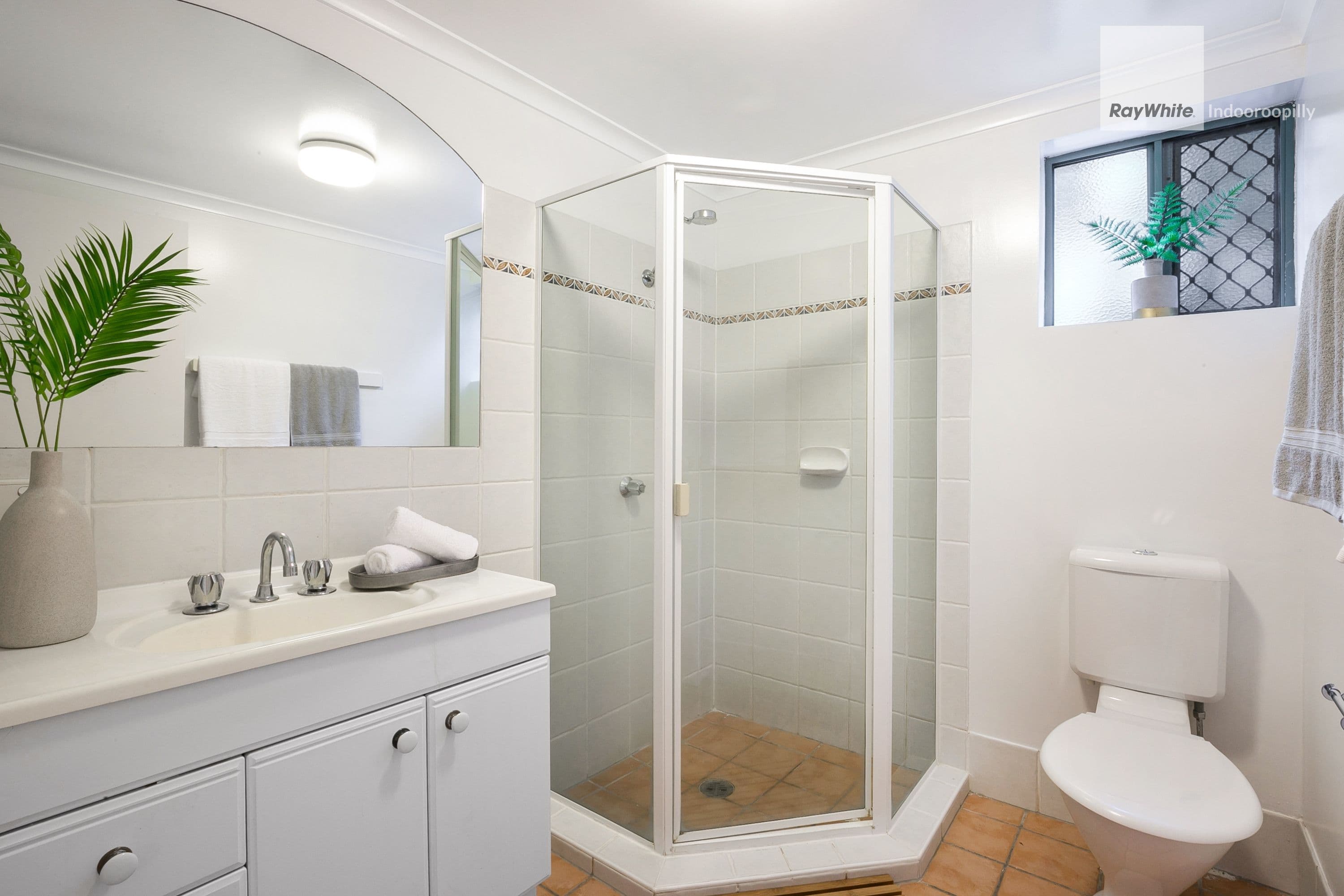 81 Waverley Road, Taringa QLD 4068, Taringa - Thumbnail 6
