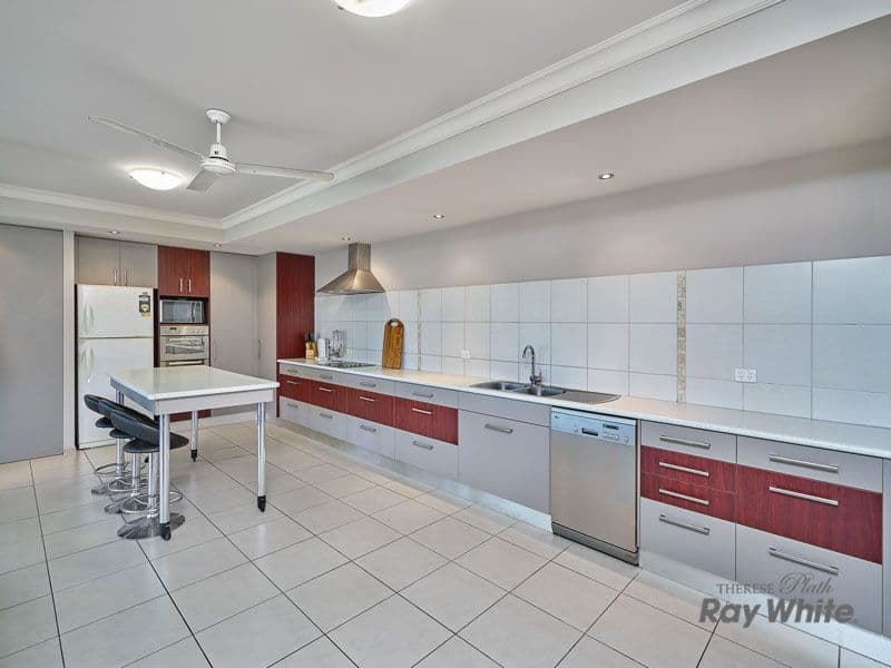 11 Cheyne Close, Bentley Park QLD 4869, Bentley Park - Thumbnail 5