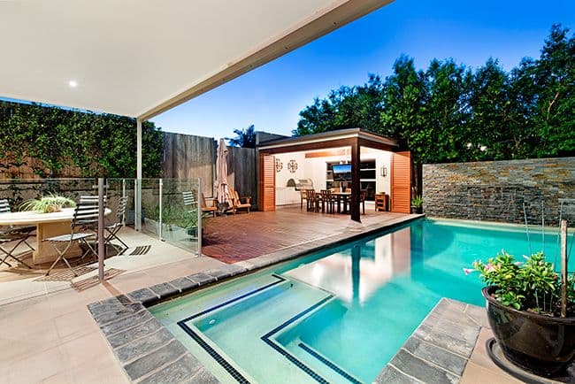 32 Dickens Street, Norman Park QLD 4170, Norman Park - Image 1