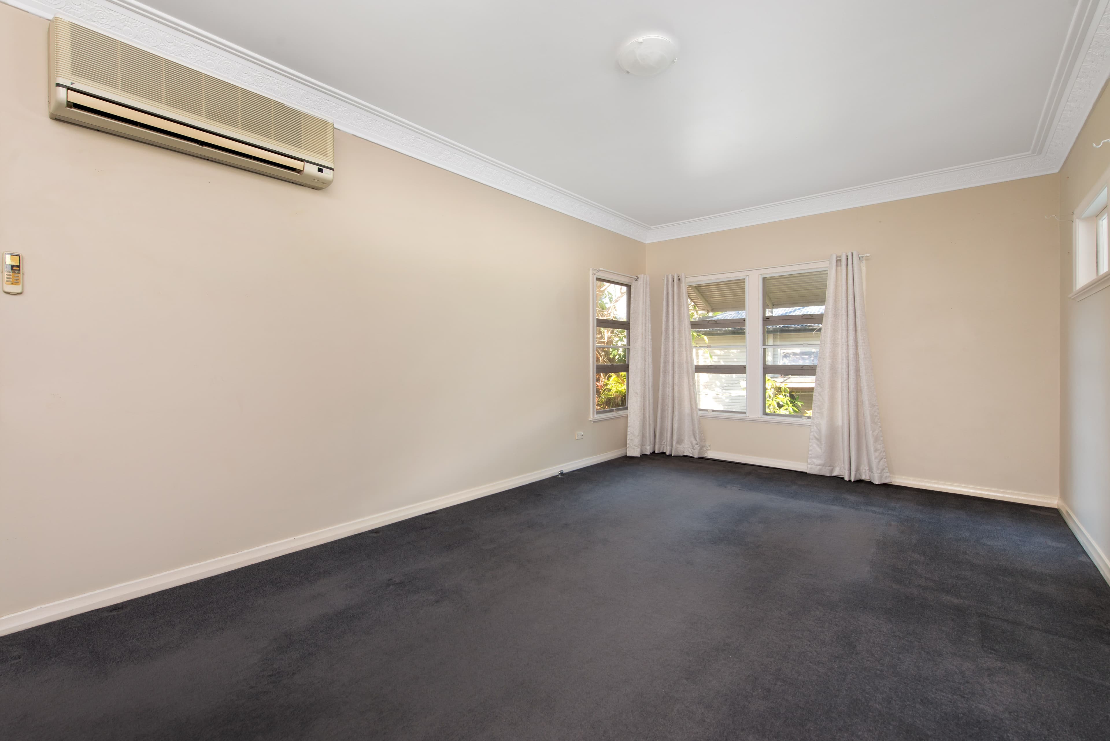 1033 Waterworks Road, The Gap QLD 4061, The Gap - Thumbnail 5