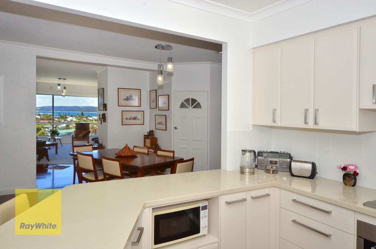 52 Wylie Crescent, Middleton Beach WA 6330, Middleton Beach - Thumbnail 6