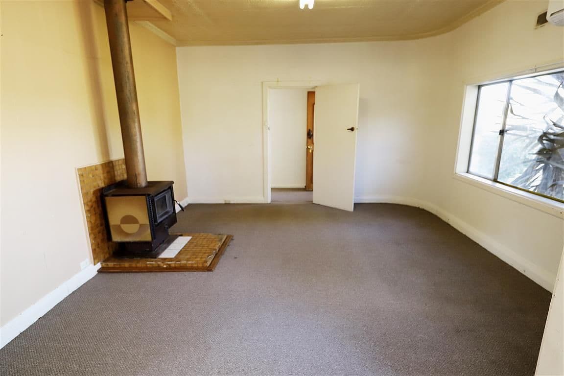 12 Reedy Street, Batlow - Thumbnail 3