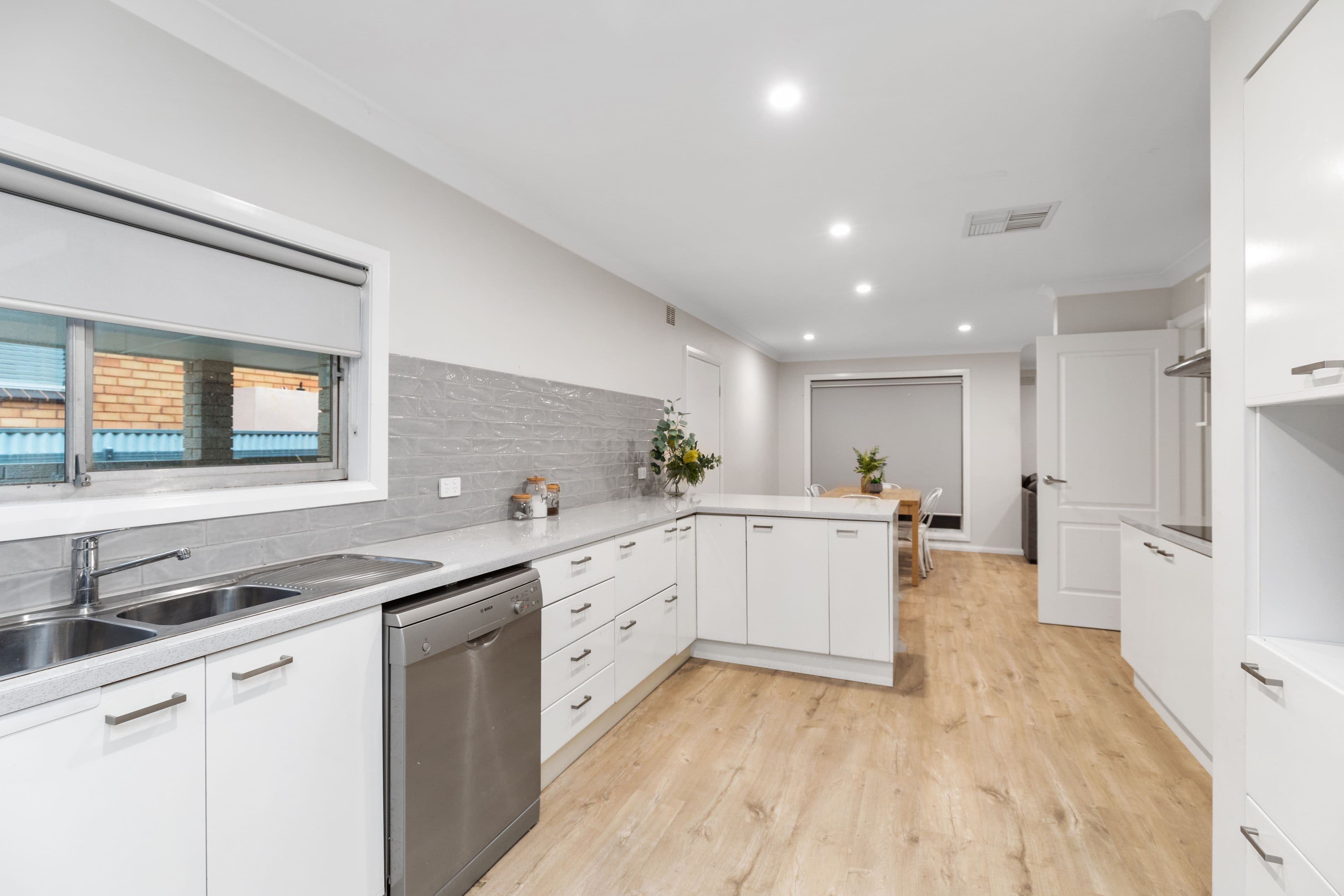 61 Leavenworth Drive, Mount Austin NSW 2650, Mount Austin - Thumbnail 3