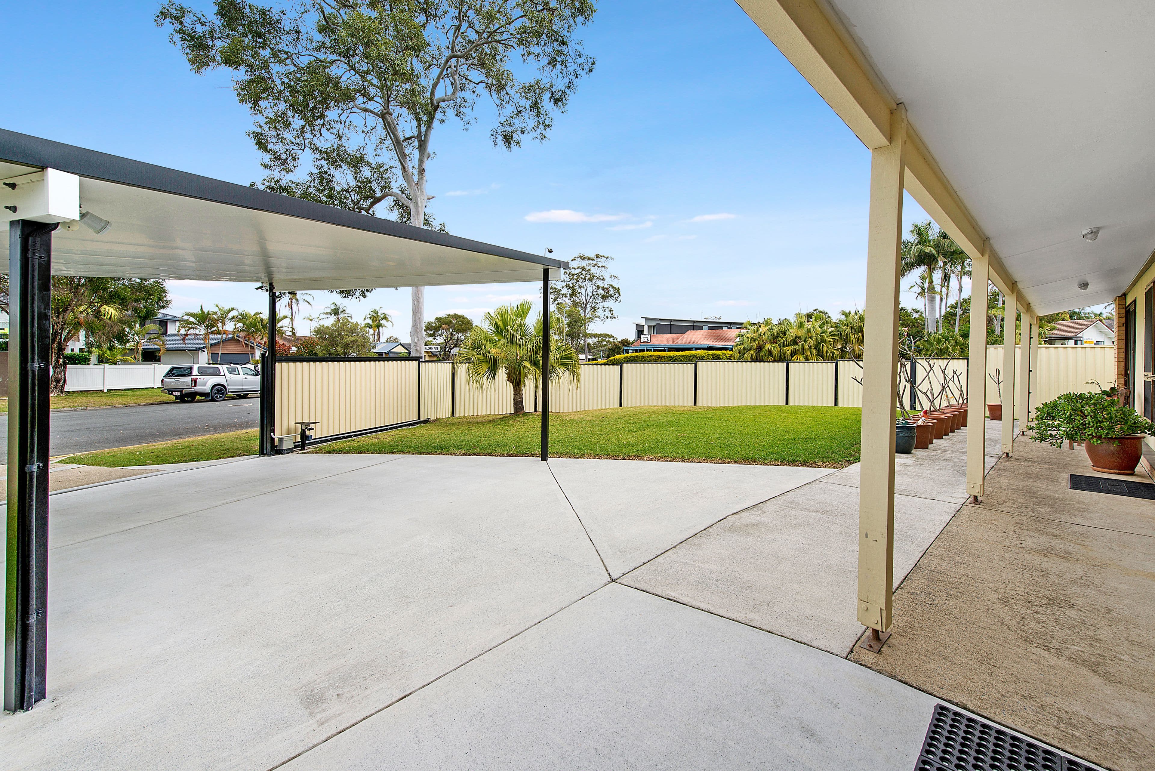45 Collins Crescent, Benowa QLD 4217, Benowa - Thumbnail 8