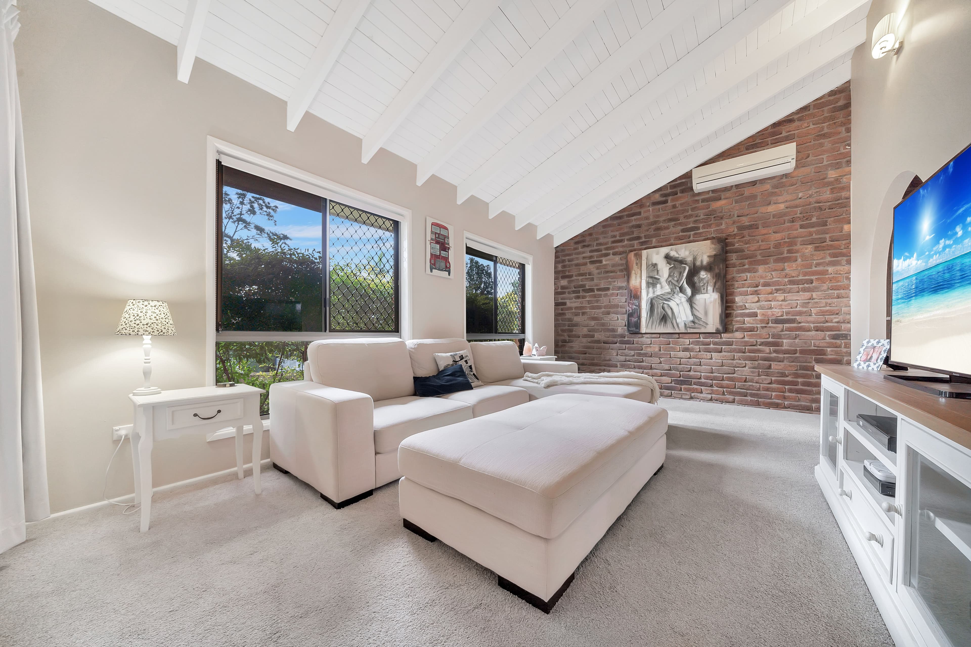 28 Morisset Court, Edens Landing QLD 4207, Edens Landing - Thumbnail 3